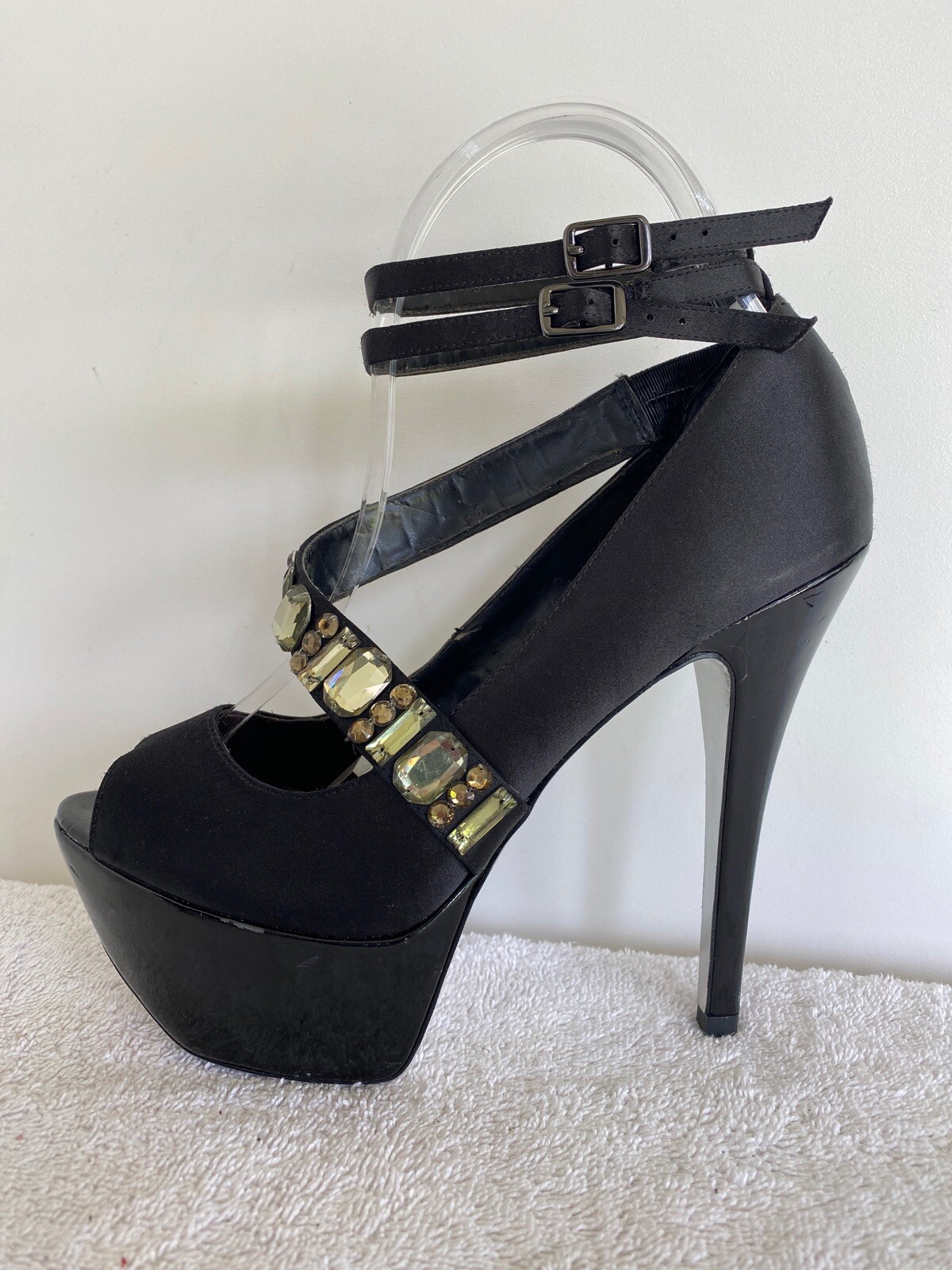 H BY HALSTON SEXY BLACK JEWELED SATIN PLATFORM GRETA PARTY HEELS 7.5 M