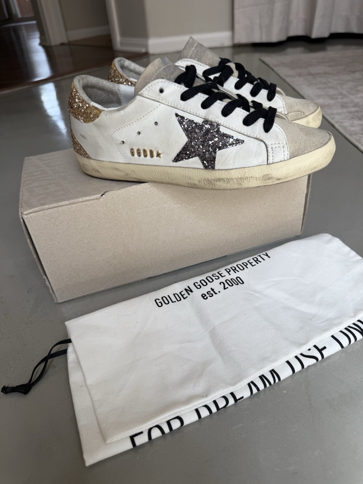 Size 6 or size 36 EU -Golden Goose Superstar White Gold Glitter GWF00102-F005358
