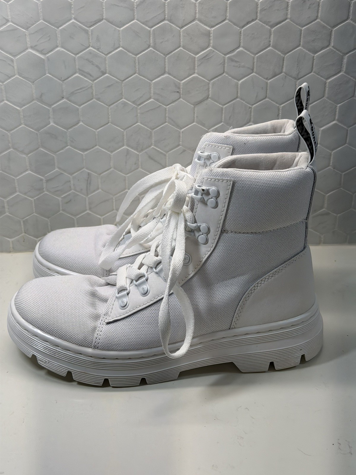 Dr. Doc Martens Combs W Combat Boots Women’s Size 8 All White Air Ware Nylon