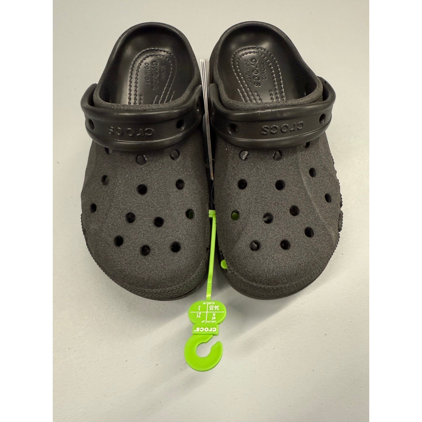 NWT Crocs Baya Platform Glitter Clog – w5