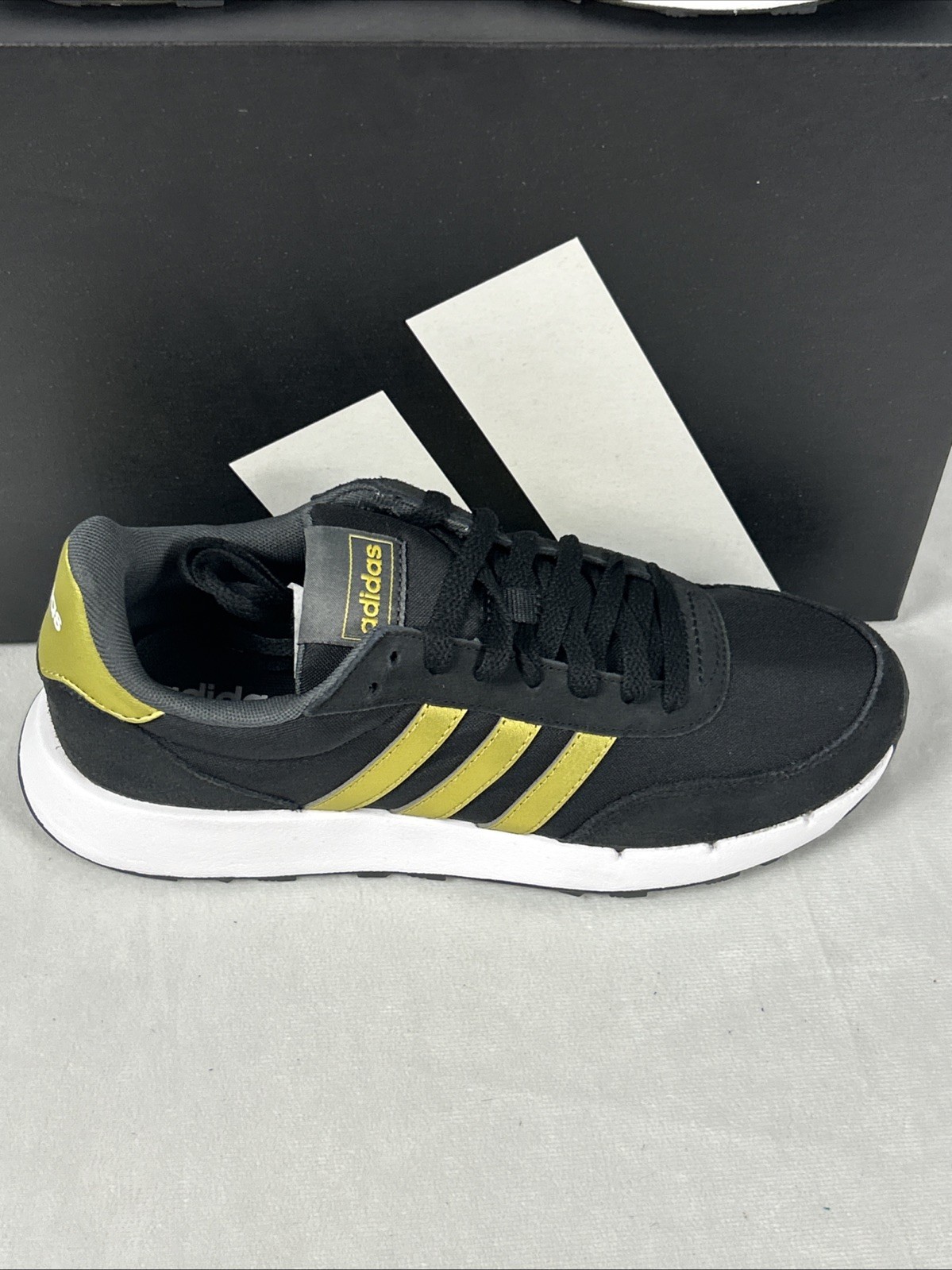 Adidas Run 60s 2.0 Black Gold GX1714 Women’s 7.5W / 6.5Y NIB
