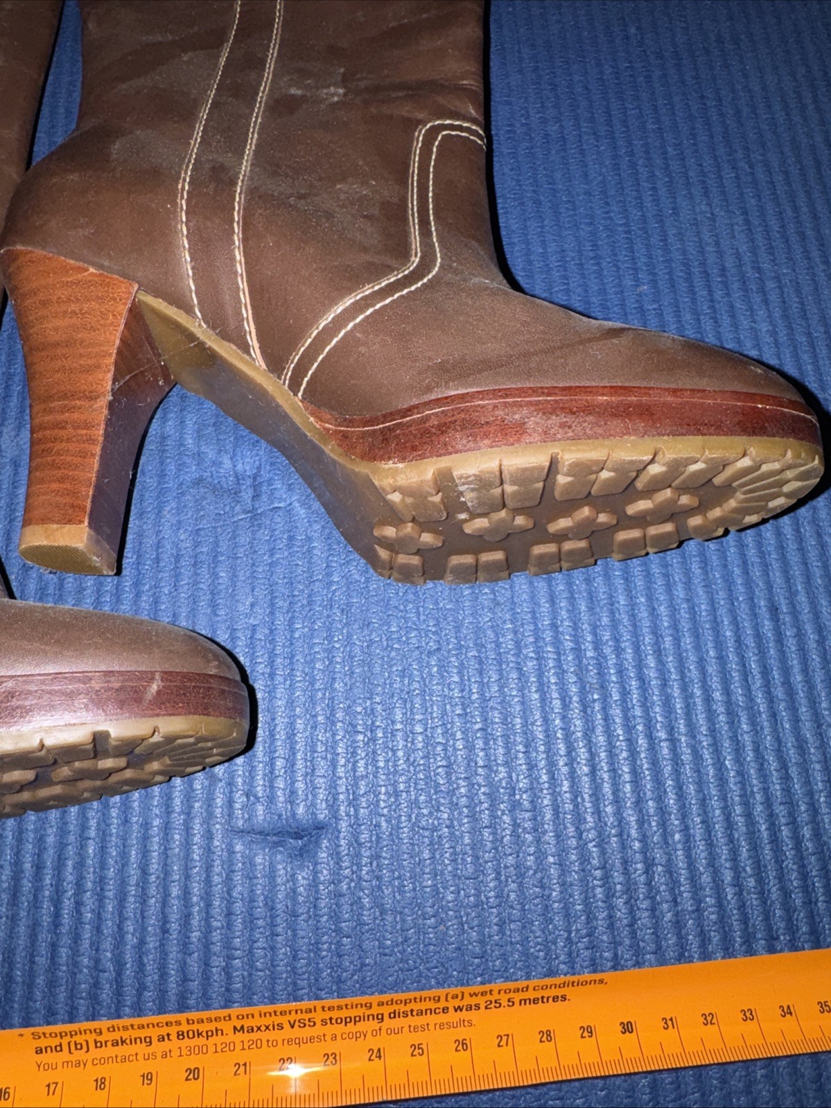 Leather Boots Size USA 6M, European 36, English 4, Mexico 3.5 American Eagle
