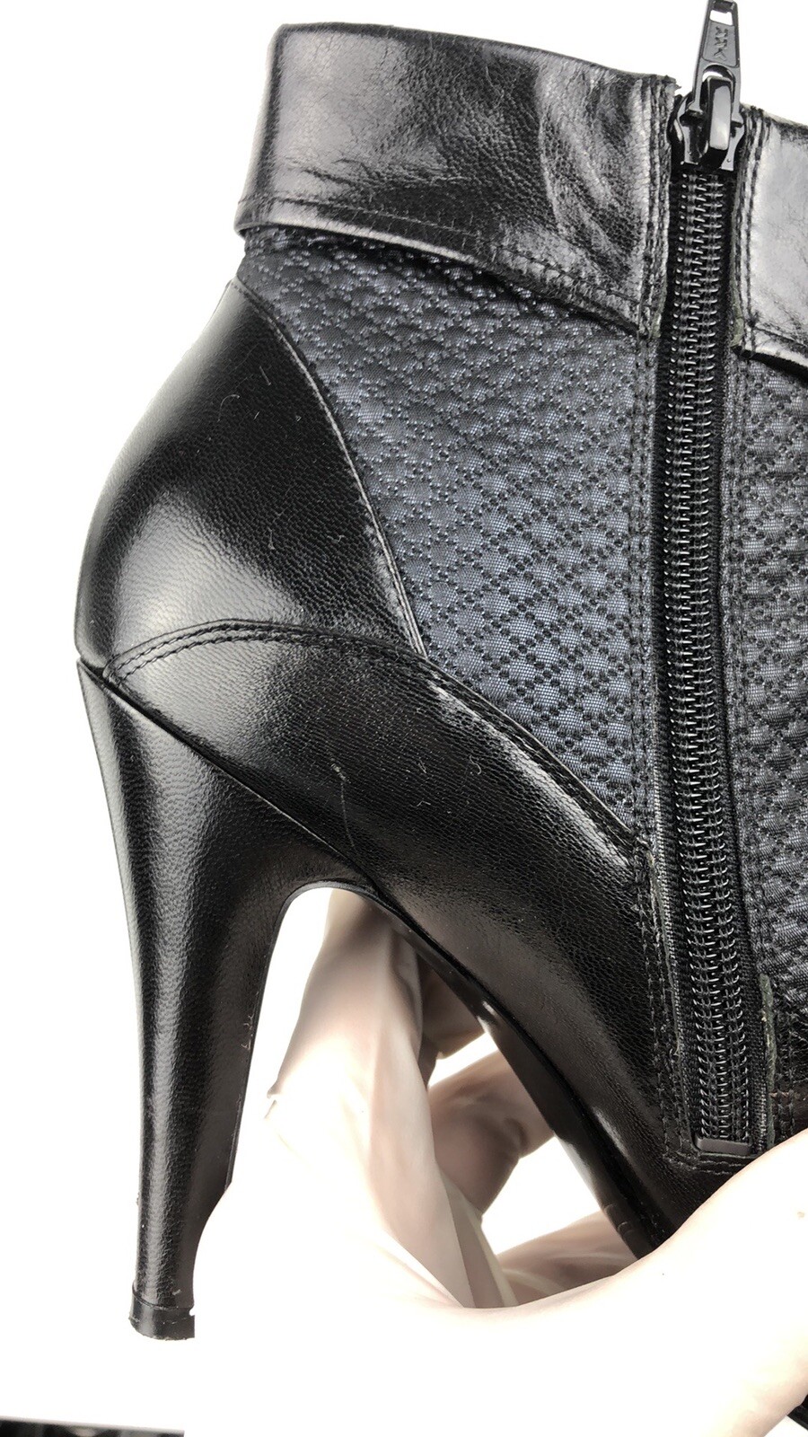 Enzo Angiolini Womens Black Ankle Boots Textile Quilted Size 9.5M Shoes