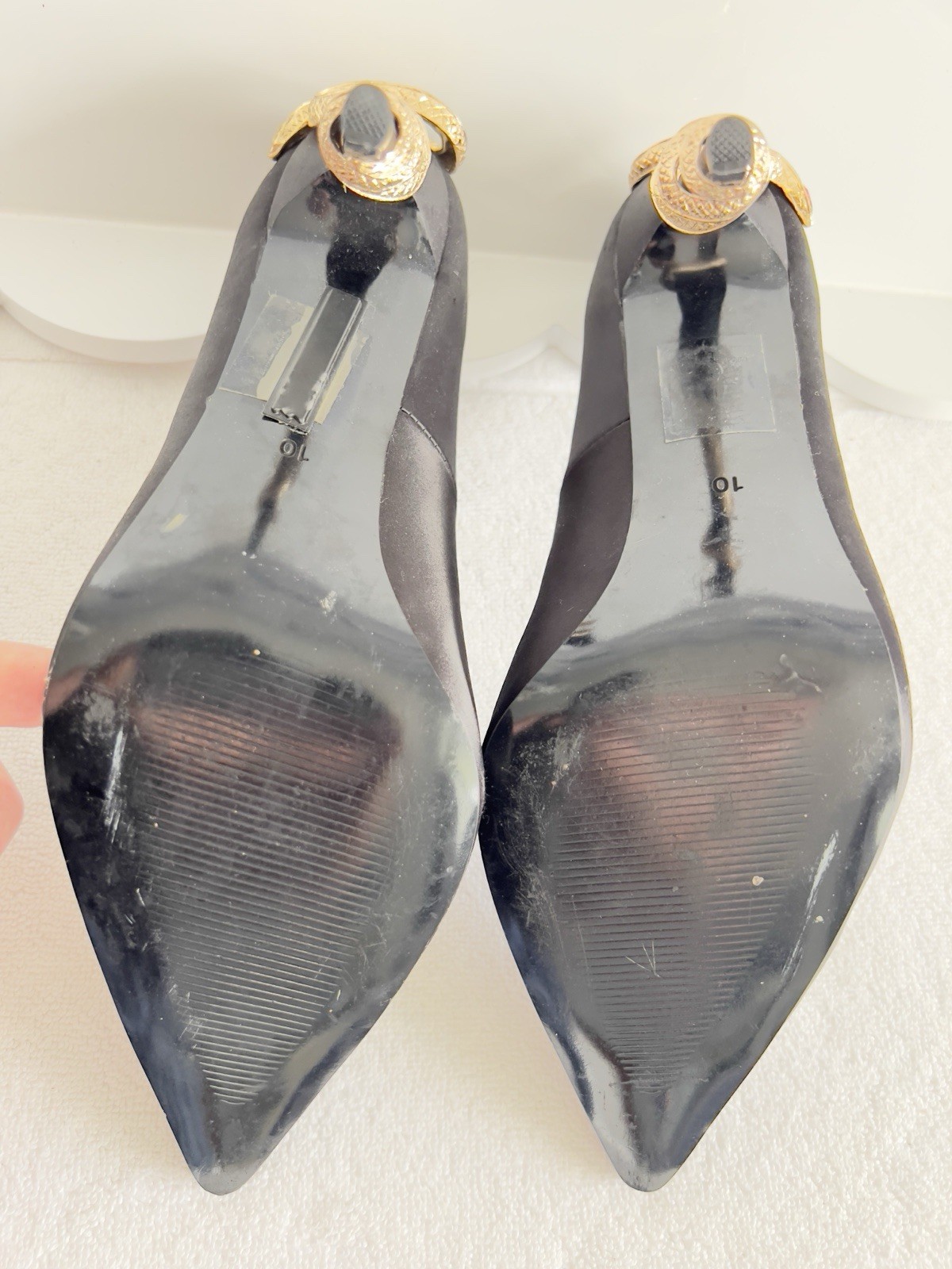 Azalea Wang Size 10 Snake Shoes Black Satin Stilleto