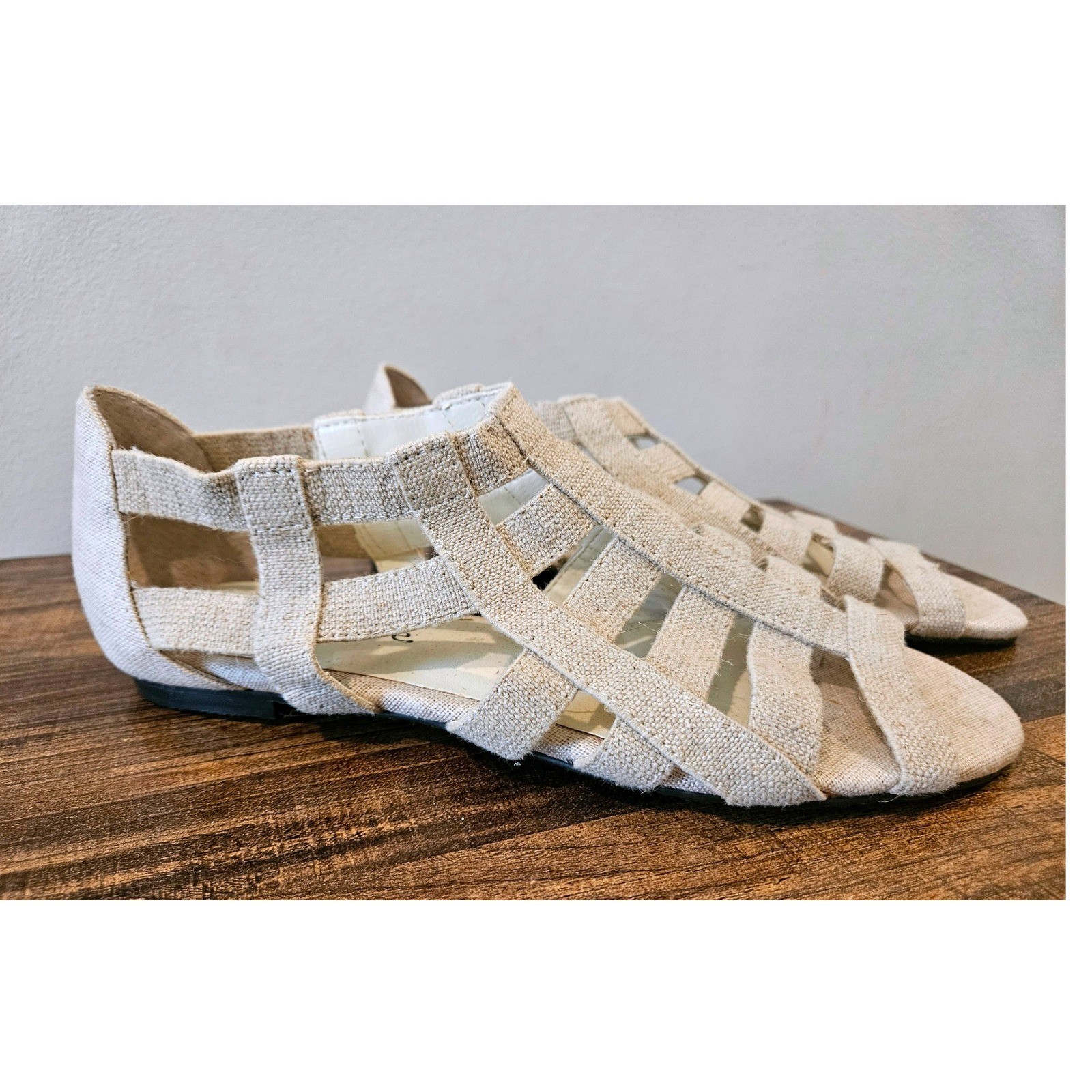 J. Renee Beige Linen Sandals Flat Boho Minimalist Neutral Womens Size 7M