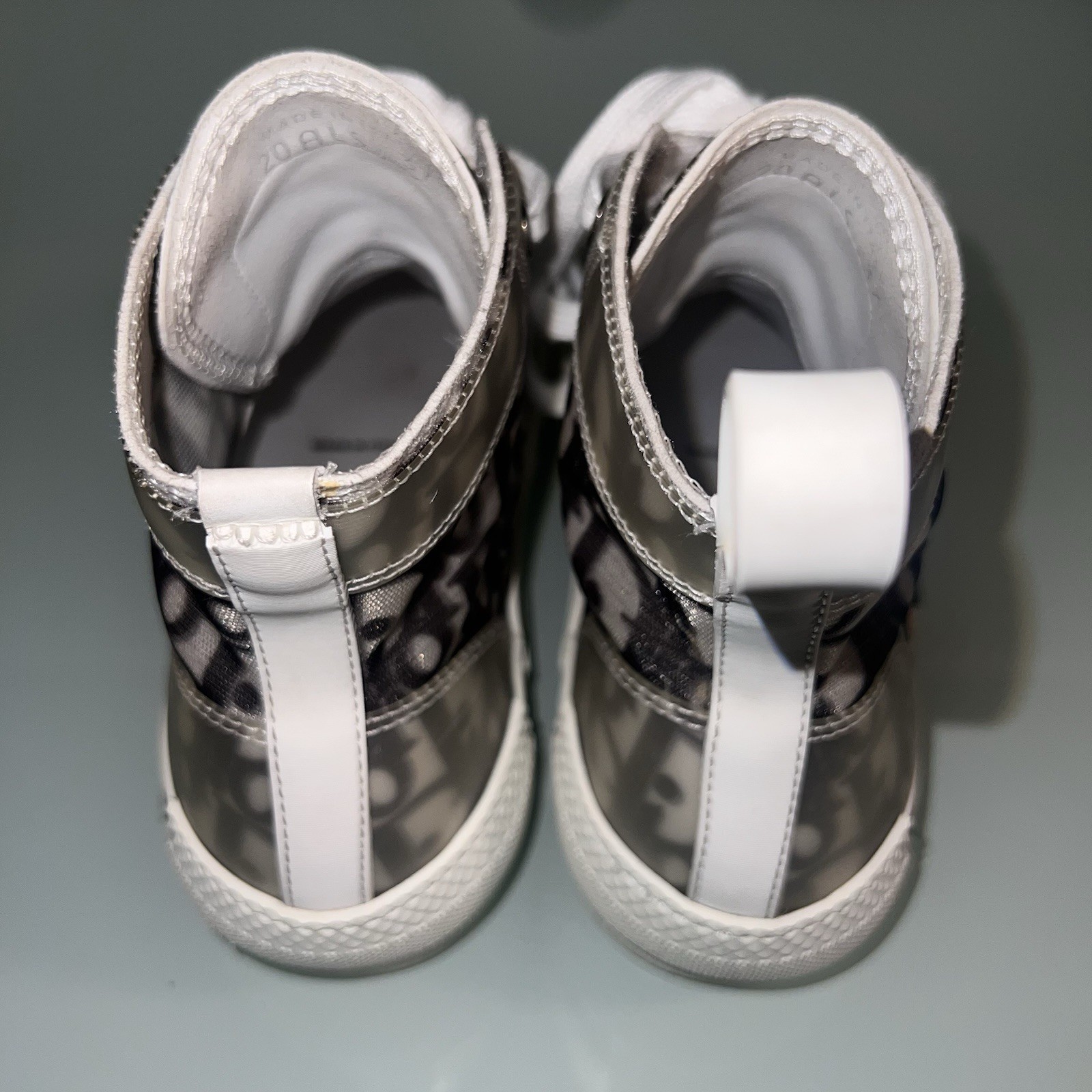 Christian Dior B23 High Top Women’s Designer Sneaker 37 Size 7