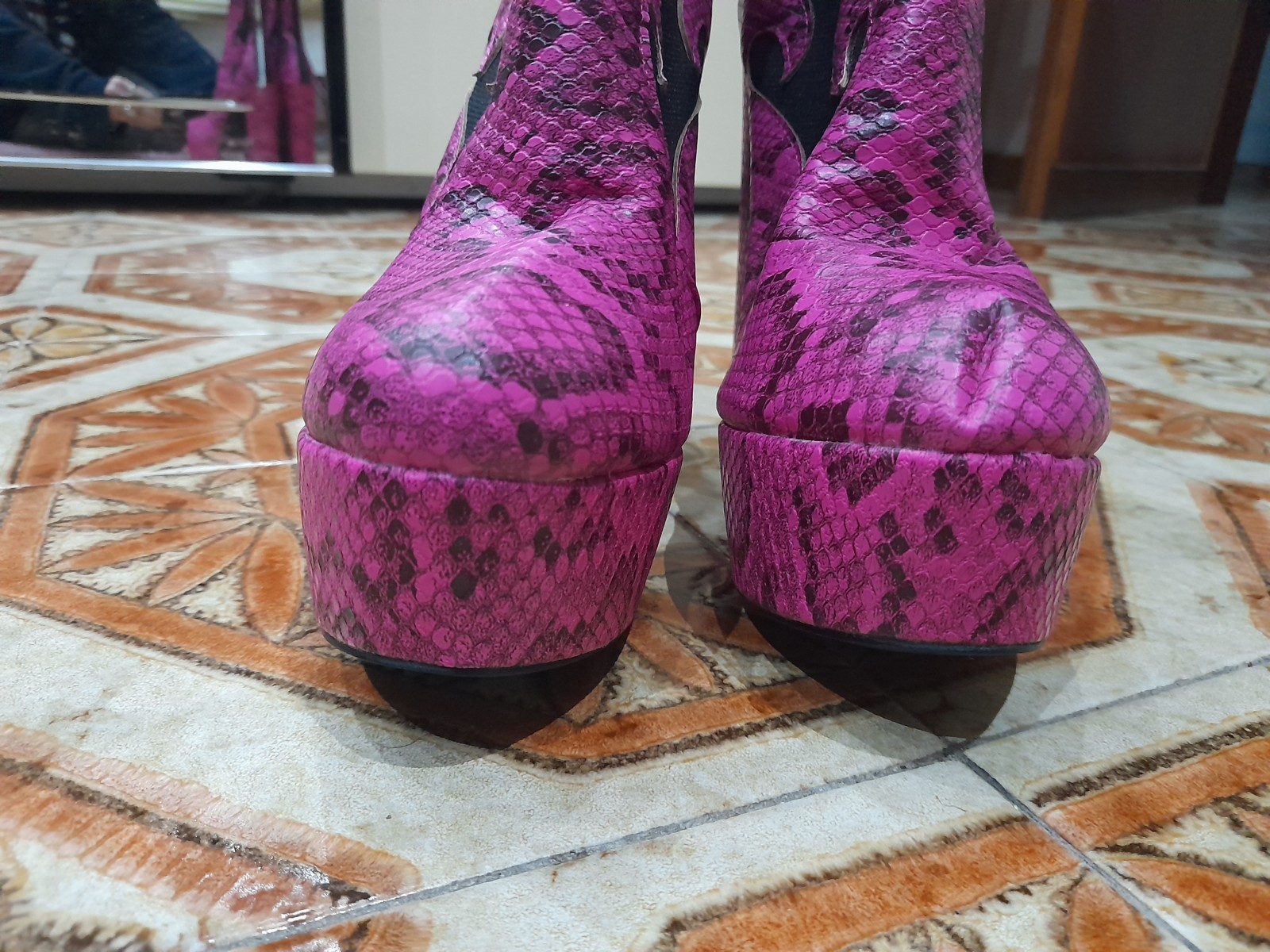 Ankle Boots Snake Print Magenta And Black With Flames Trash Fash High Heels 38