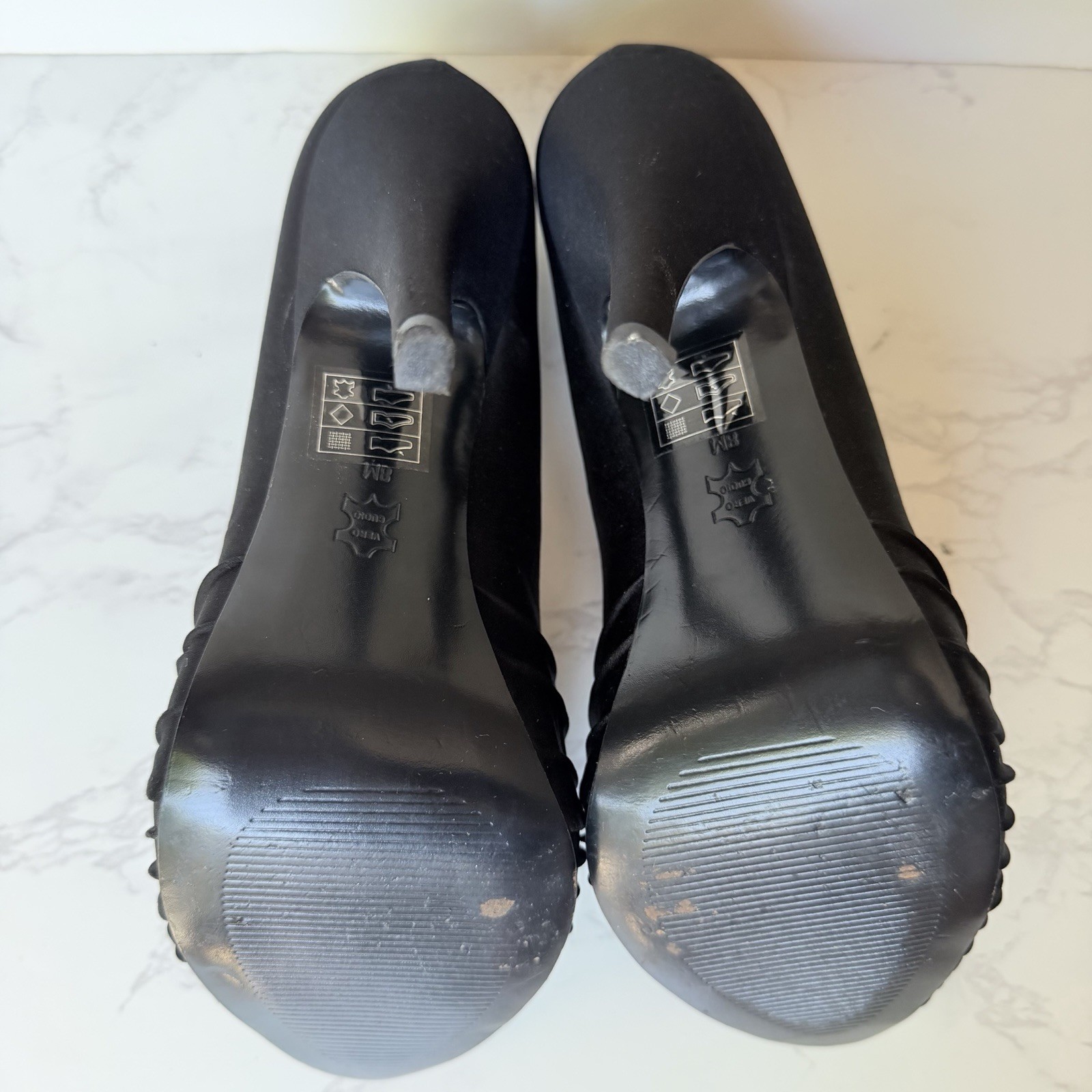 Women’s Black Faux Silk Peep Toe Slip On Stiletto Pumps 8M Pleated