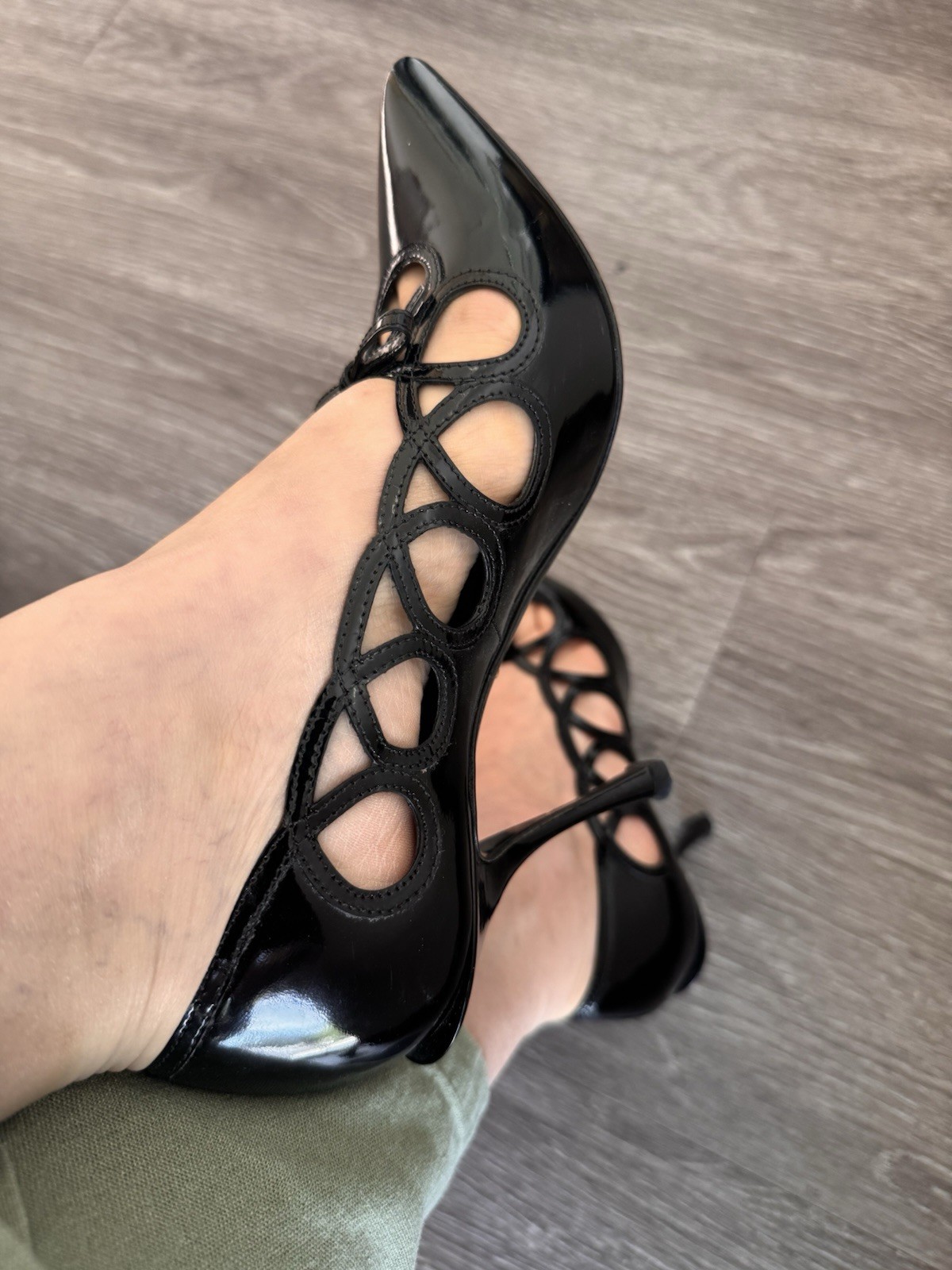 Dolce&Gabbana Black Patent Leather Cut-Out Lace-Up Pointed Toe Stiletto Pumps 7