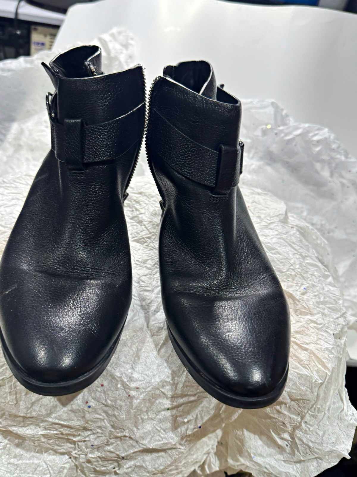 Michael Kors Women’s Black Leather Ankle Bootie Round Toe Zip Buckle Logo