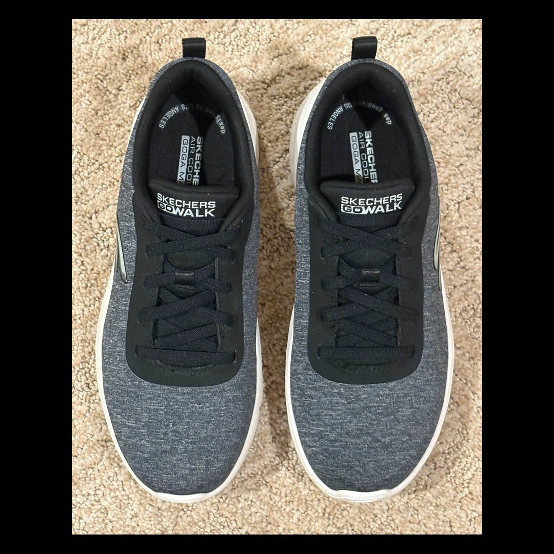 Skechers Gray Go Walk Flex Dazzling Smile Slip-On Tennis Shoes Sneakers Sz 6 EUC