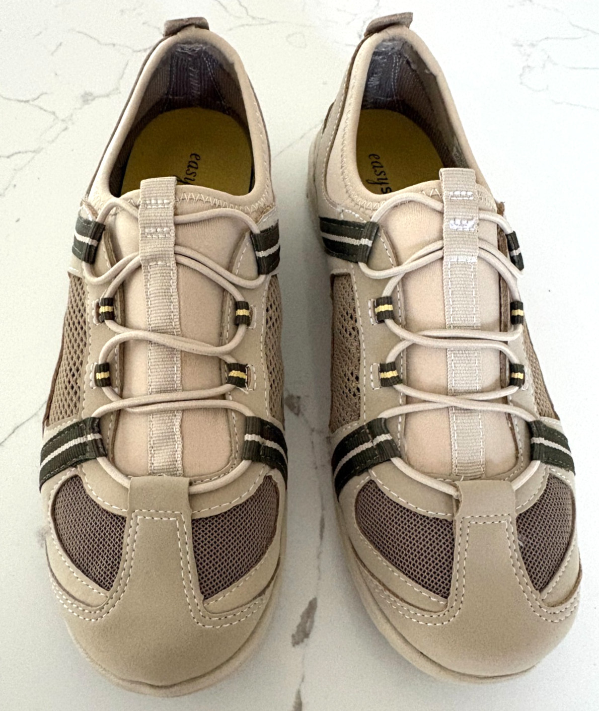 BRAND NEW EASY SPIRIT Womens Slip Ons /Maiyas 2/ Color Beige/Olive Green Sz. 9W