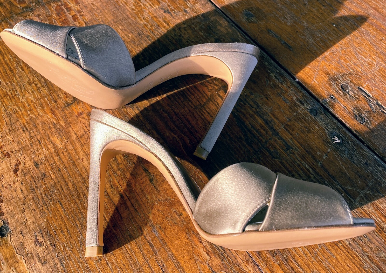 Fairytale Stuart Weitzman Stiletto Heel Peep Toe Misty Satin Size 5