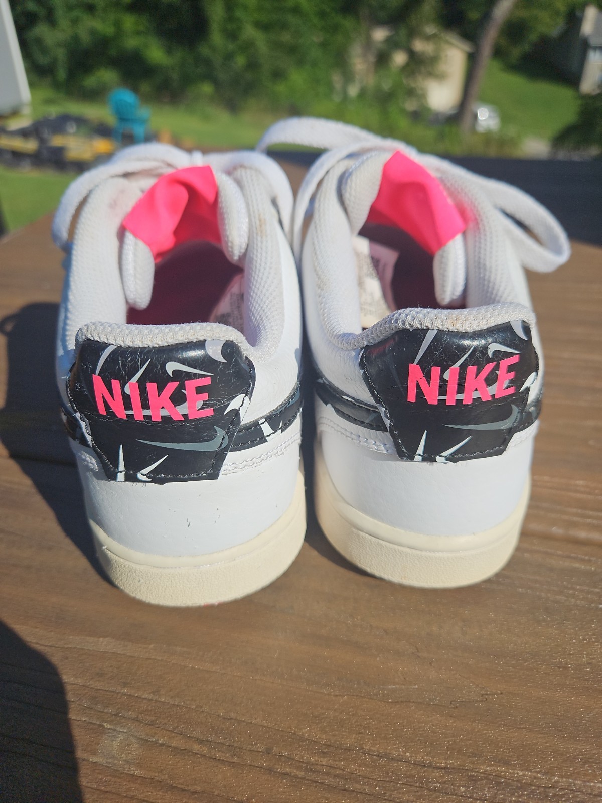 Nike Court Vision Low DM8079-100 Womens 8.5 White Pink Black Sneakers