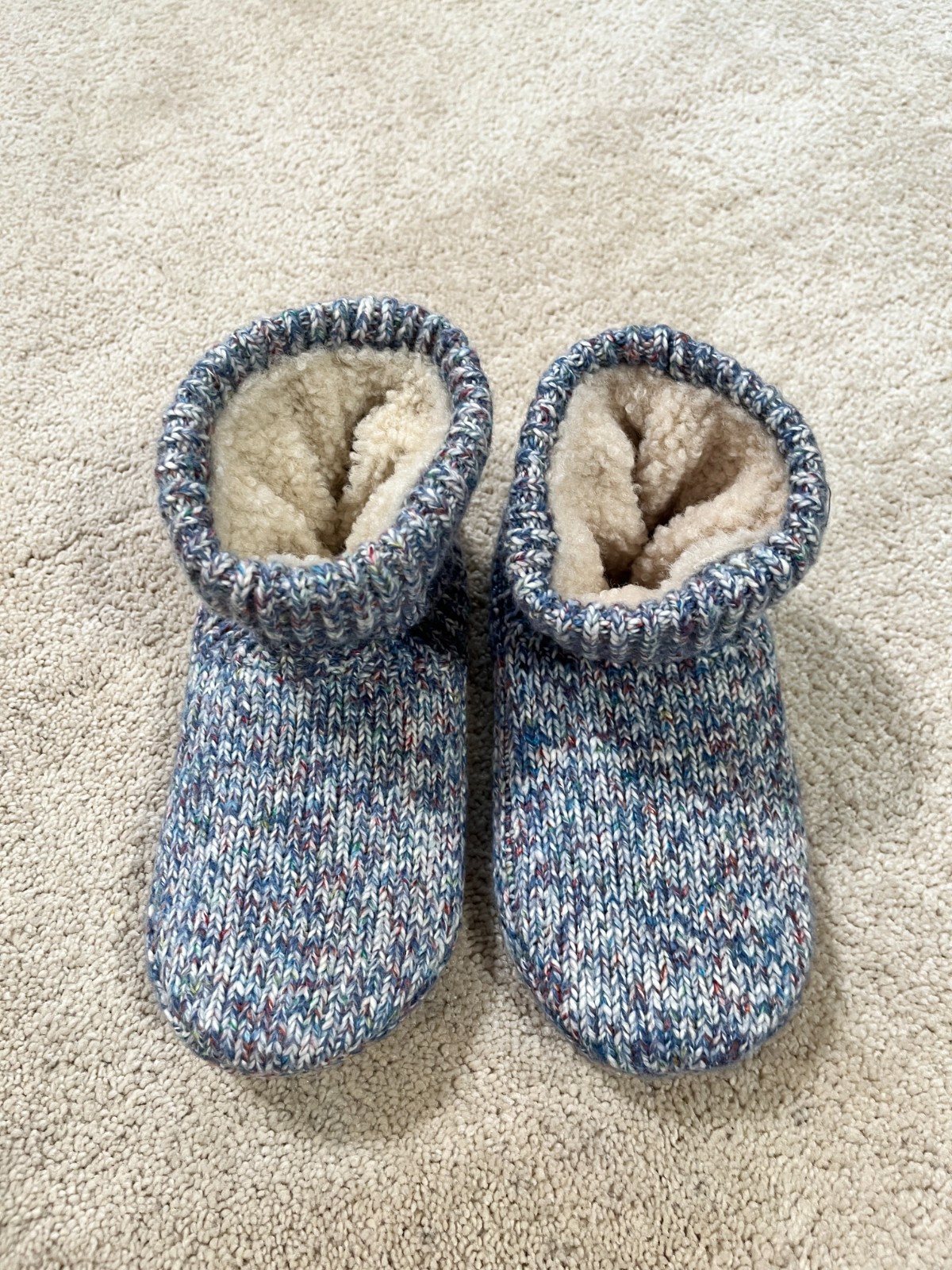Bombas Sherpa Lined Gripper Bootie Blue Slippers Women Sz Small S (US W 7-8.5)