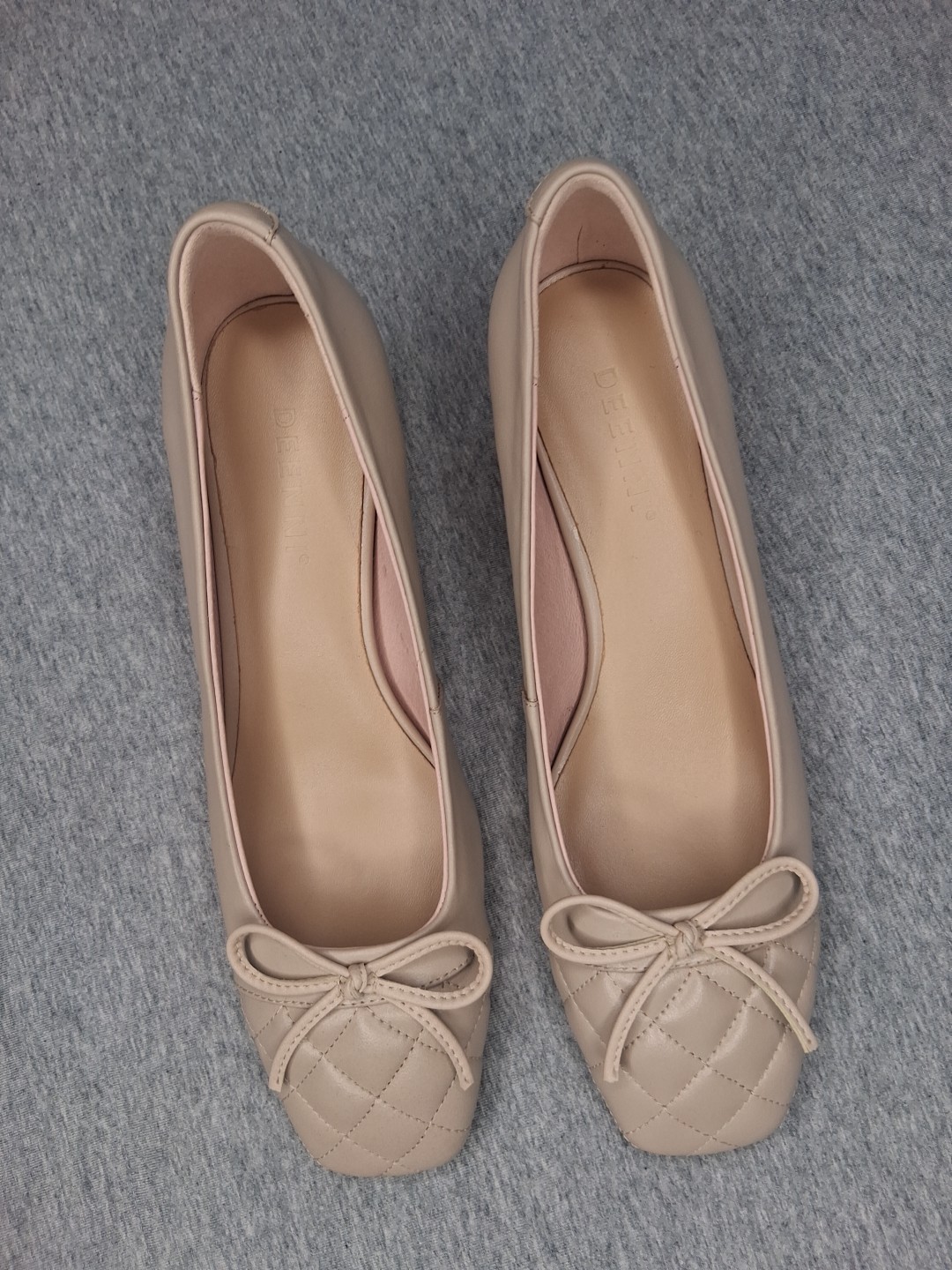 DEENNI Heeled Ballet Pumps Tan Minimalist Business Casual Size 38 US 7