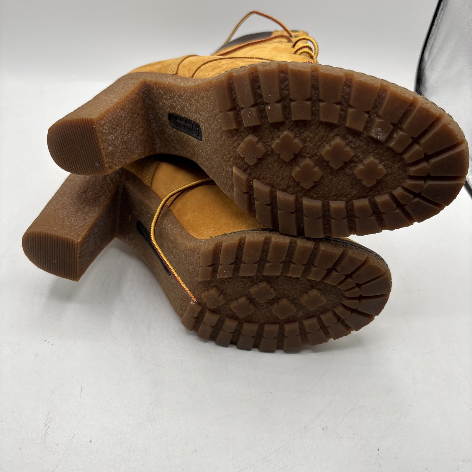 Timberland Earthkeepers W Size 8.5 Lace-Up 2.5” High Heel