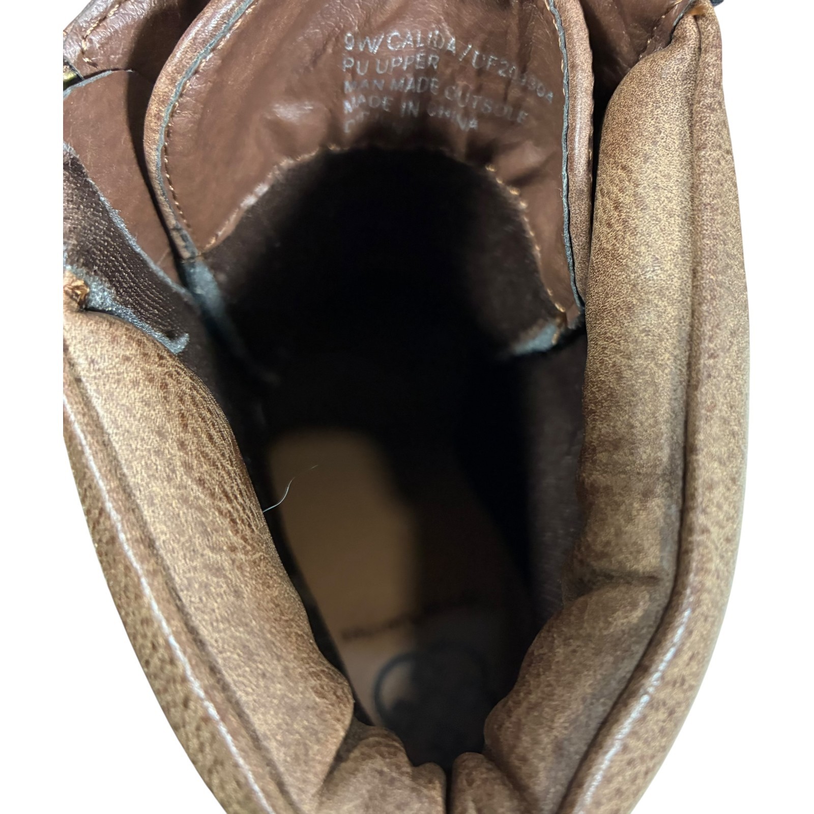 Daisy Fuentes Calida Brown PU 3.5in Block Heel Zip Ankle Booties womens size 9W