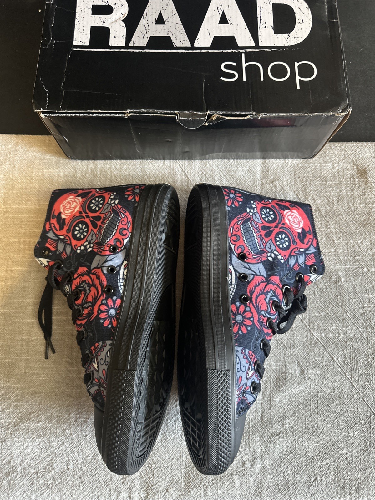 RAAD Sugar Skull Pattern Black And Pink High Top Sneakers New In Box