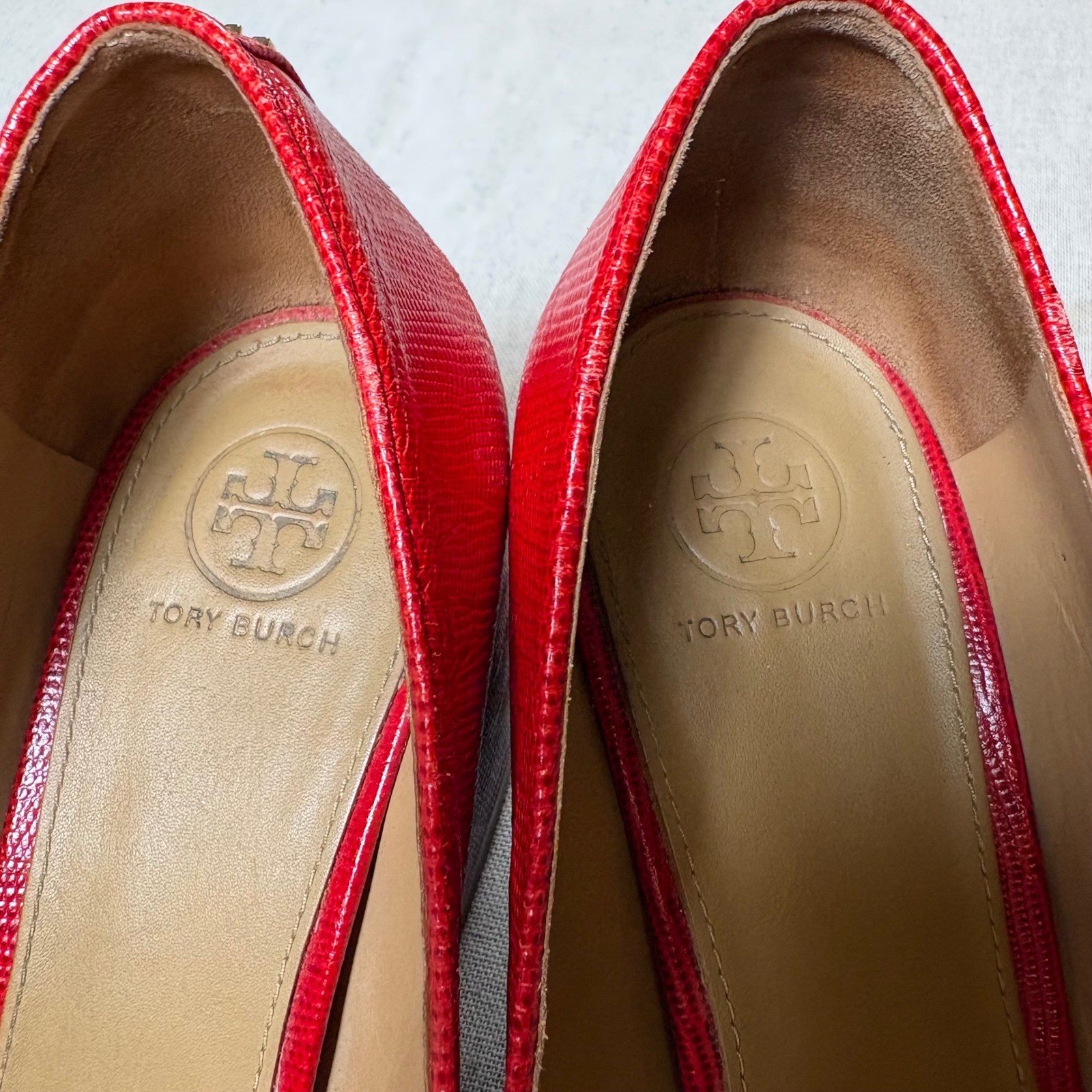 Tory Burch Red Lizard Embossed Leather Tassel Block Heel Loafer Pumps 10.5M Bold
