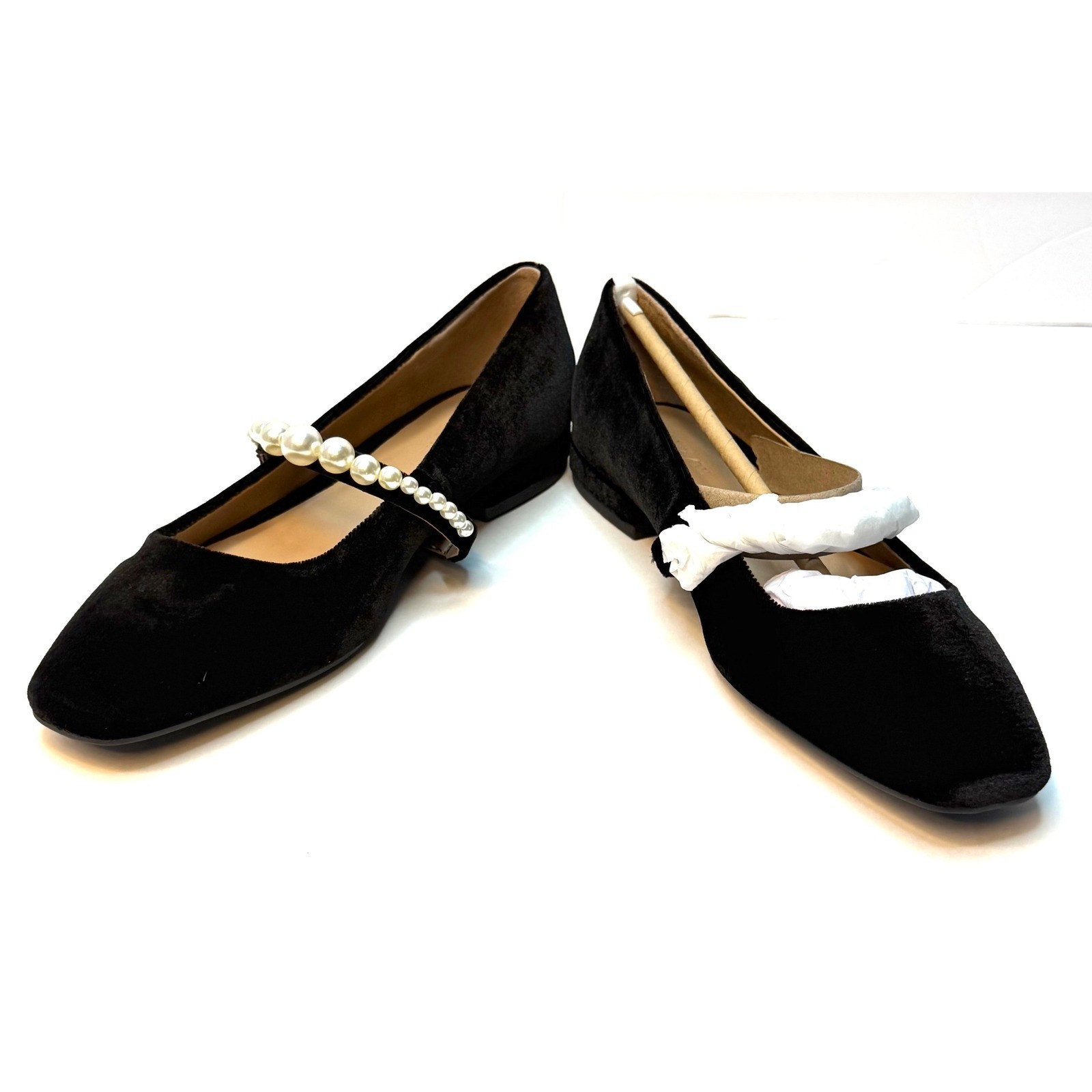 On 34th Sarrya Pearl Mary-Jane Flats Black Velvet Size 7.5M NWT/BOX