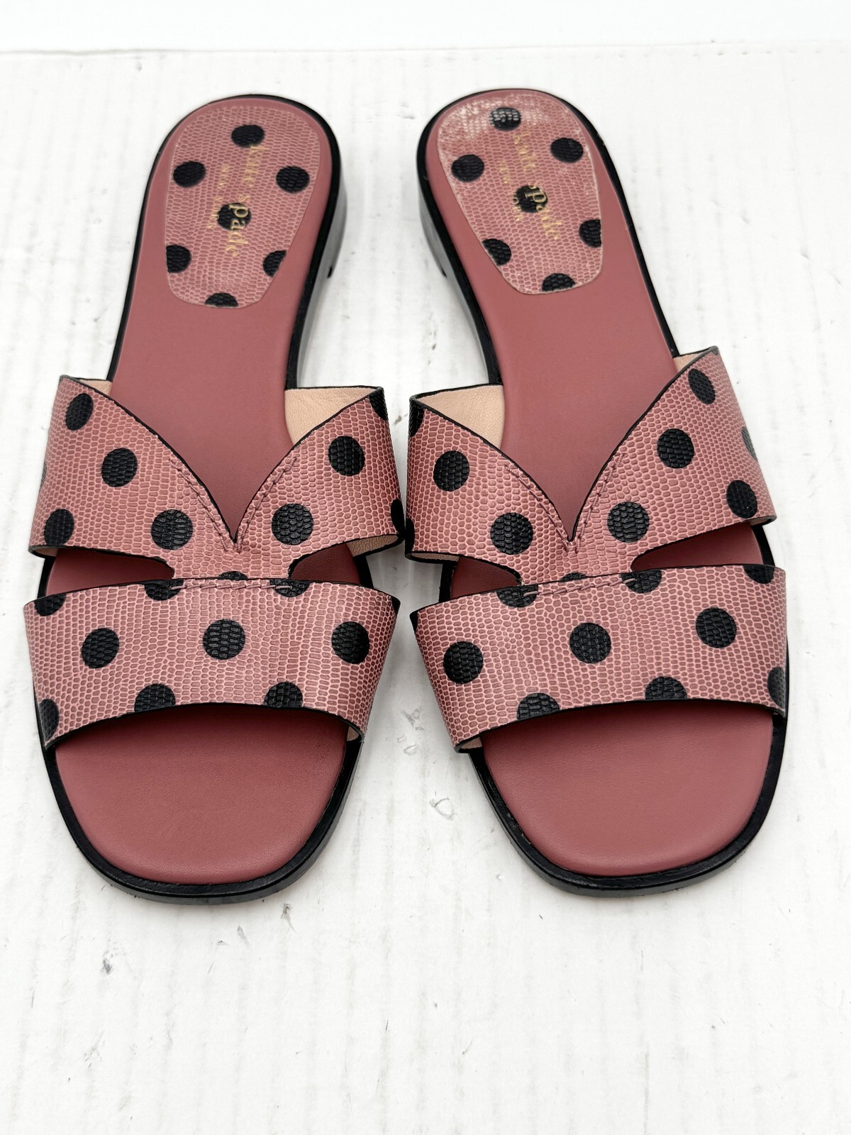 Kate Spade Dock Women’s Sandals Size 7.5 Pink Black Polka Dot Leather Flat Shoes