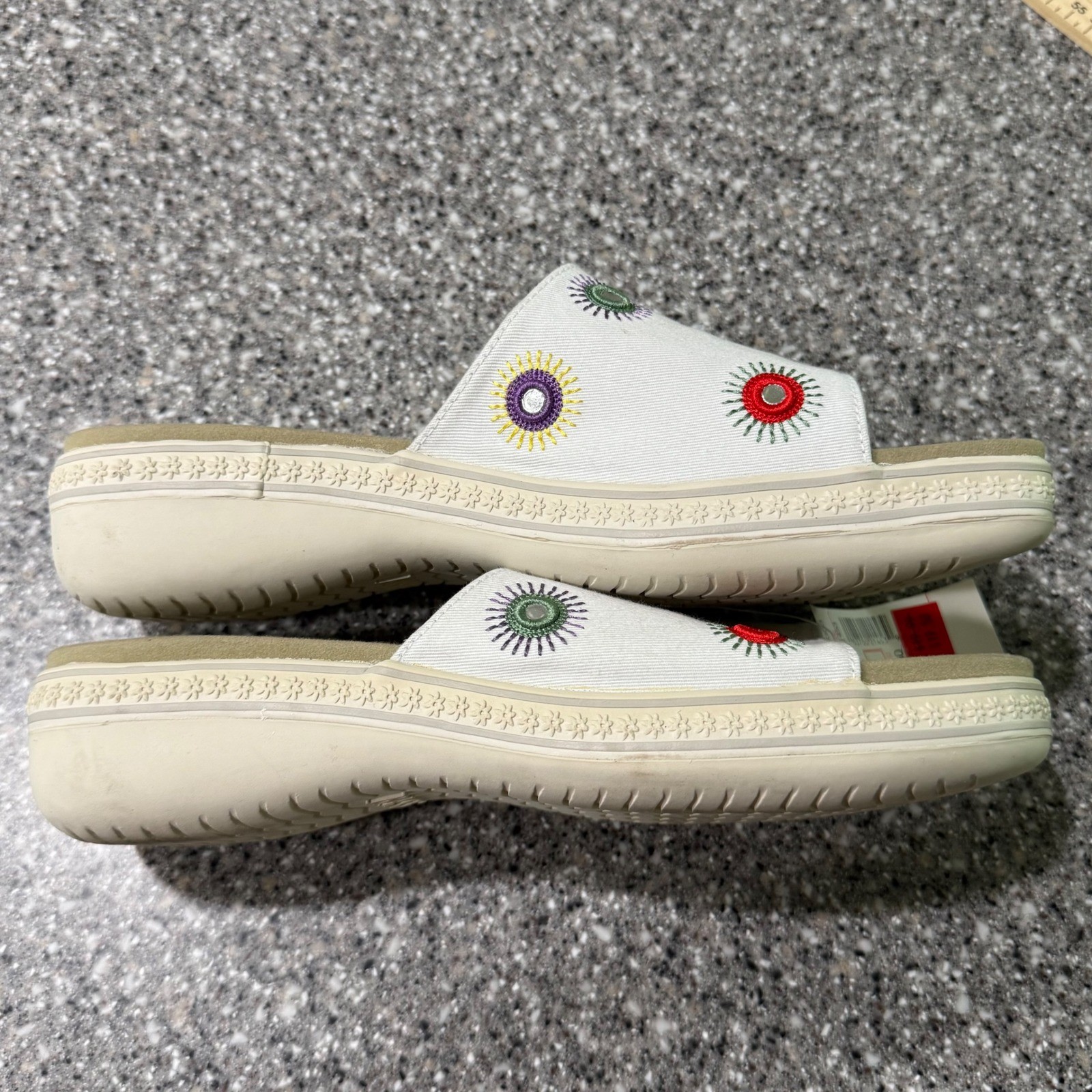 Bass Janda White Canvas Embroidered Sunburst Slide Sandals Womens 10 M Y2K 90s