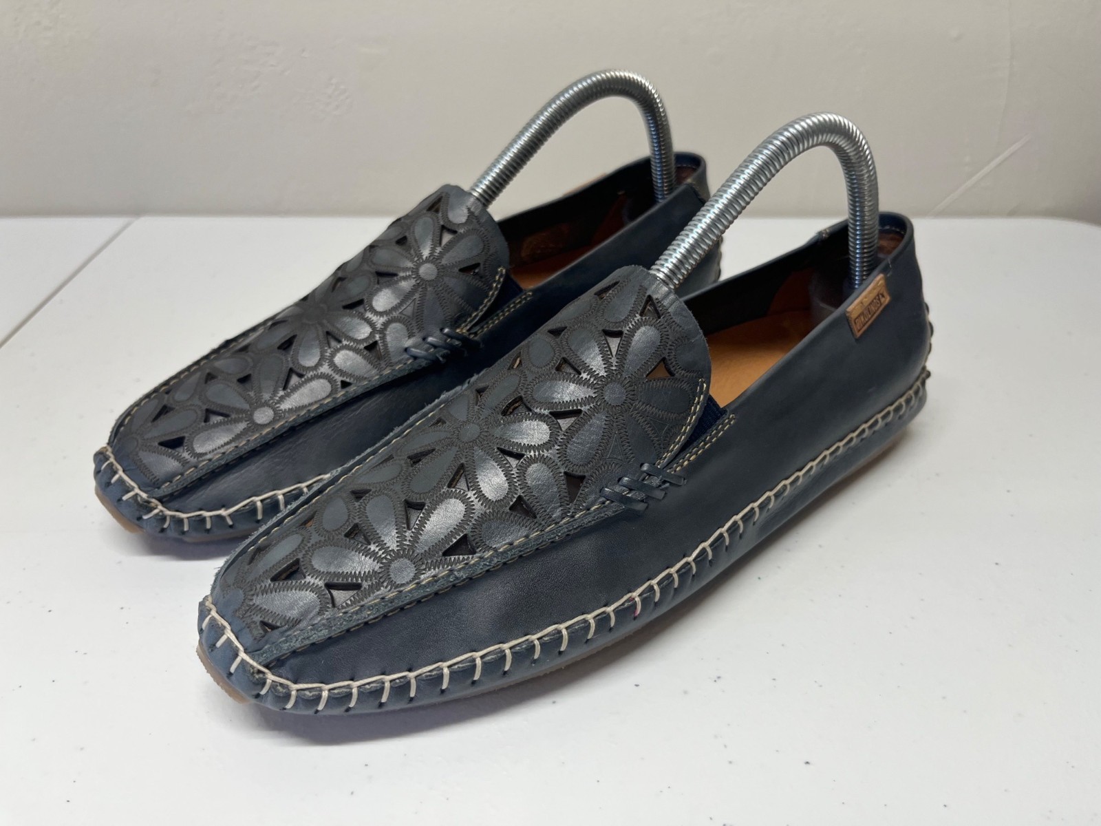 Pikolinos Jerez Loafers Leather Moccasins Slip On Floral Cut Outs Blue EU39 US8