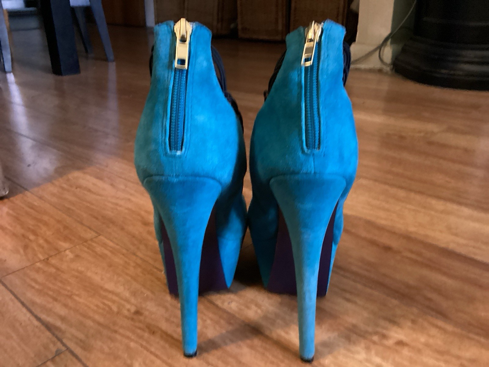 Women’s London Trash Blue Suede “Ceres” Platform Stilleto Shoes Size 10
