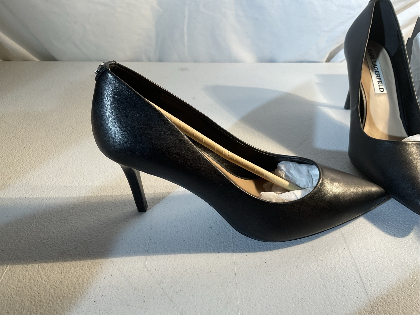Karl Lagerfeld Paris Black Leather Pointed Toe Stiletto Pumps Slip On US 5.5