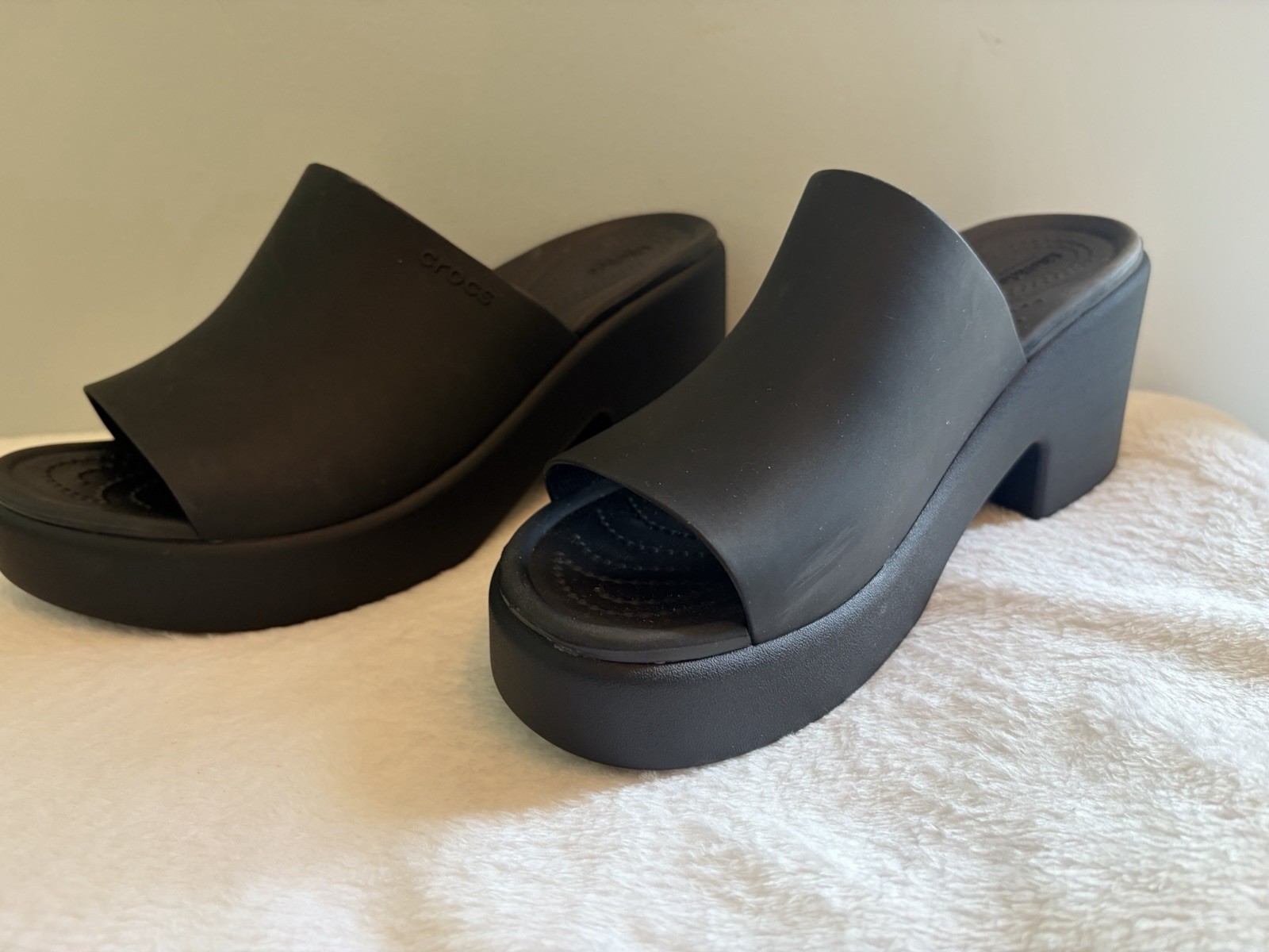 Crocs Brooklyn Slide Platform Heel Mule Black NWOT LiteRide Sz W8