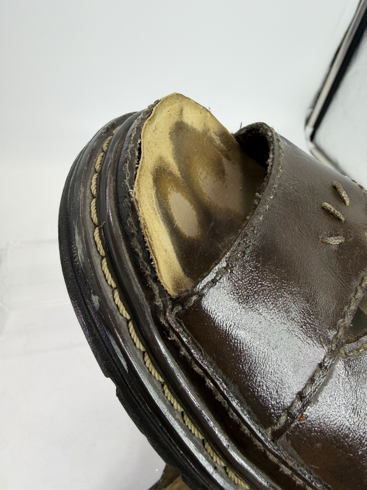 VTG 90’s Lower East Side Brown Center Ring Chunky Sandals Flower Cut Woman’s 9.5