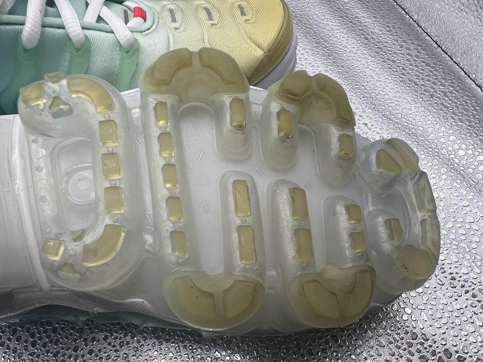 Nike Air VaporMax Plus Mint Foam Laser Blue WOMEN’S 8