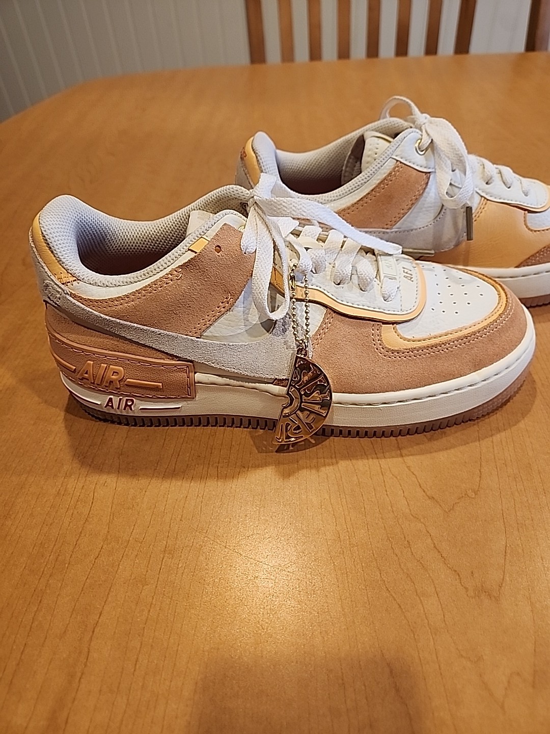 Nike AF1 Low Shadow Susterhood Cashmere Orange Sneakers. Size 8.5. DM 8157-700