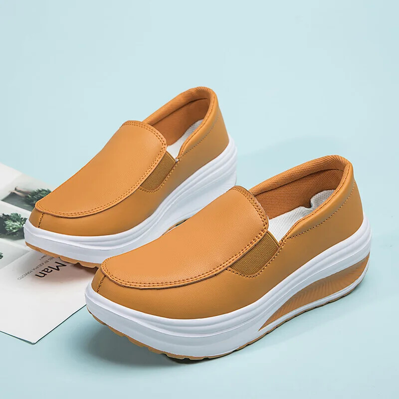 Spring Genuine Leather Soft Outsole Work Shoes Swing Shoes Wedges Single Shoes