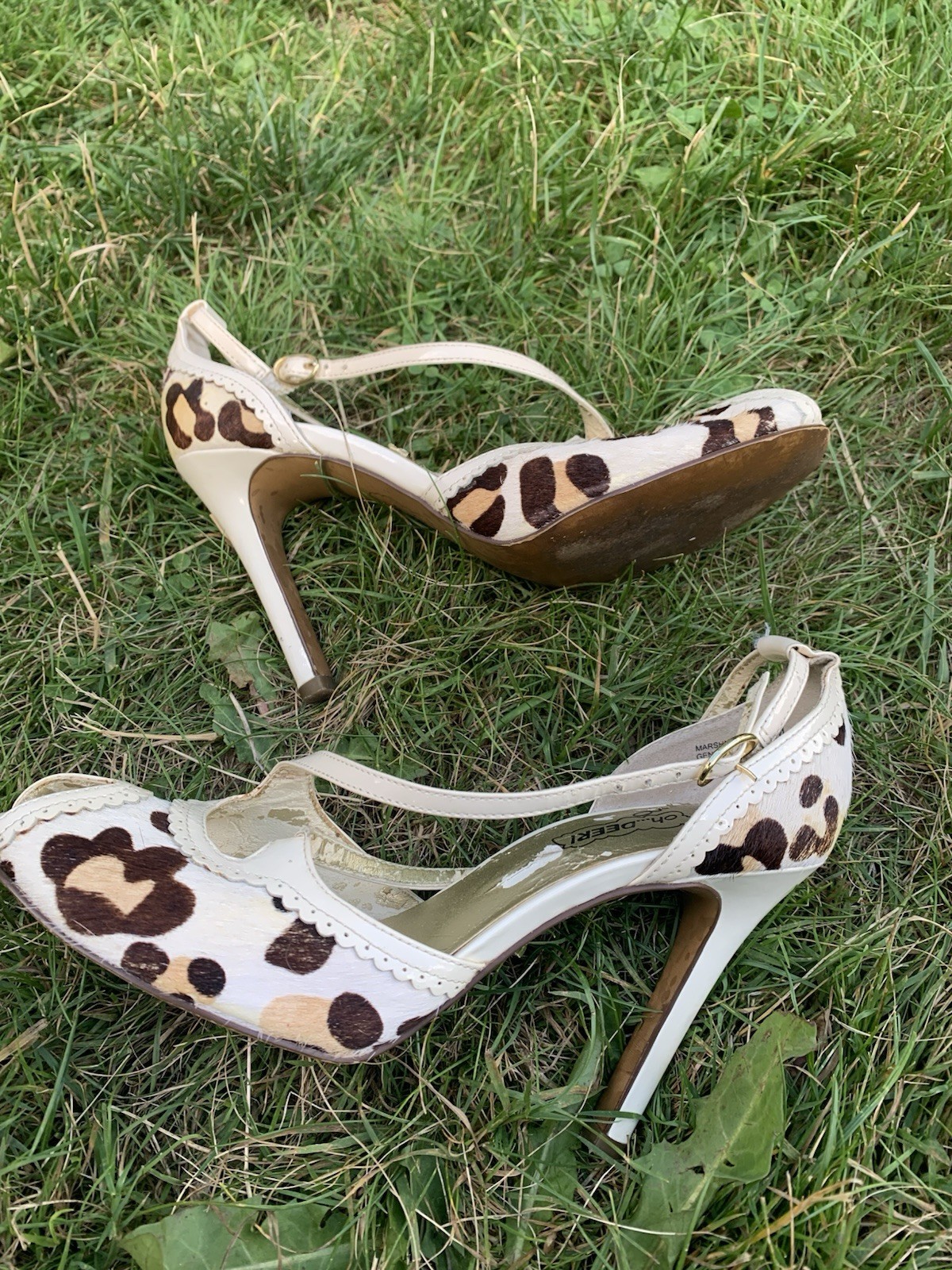 Oh…Deer! Women’s Ivory Brown Leather Animal Print Peep Toe Pumps 6