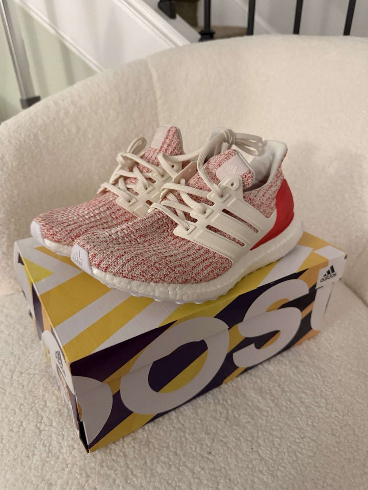 adidas UltraBoost 4.0 Women Primeknit Boost Sneaker Active Red DB3209