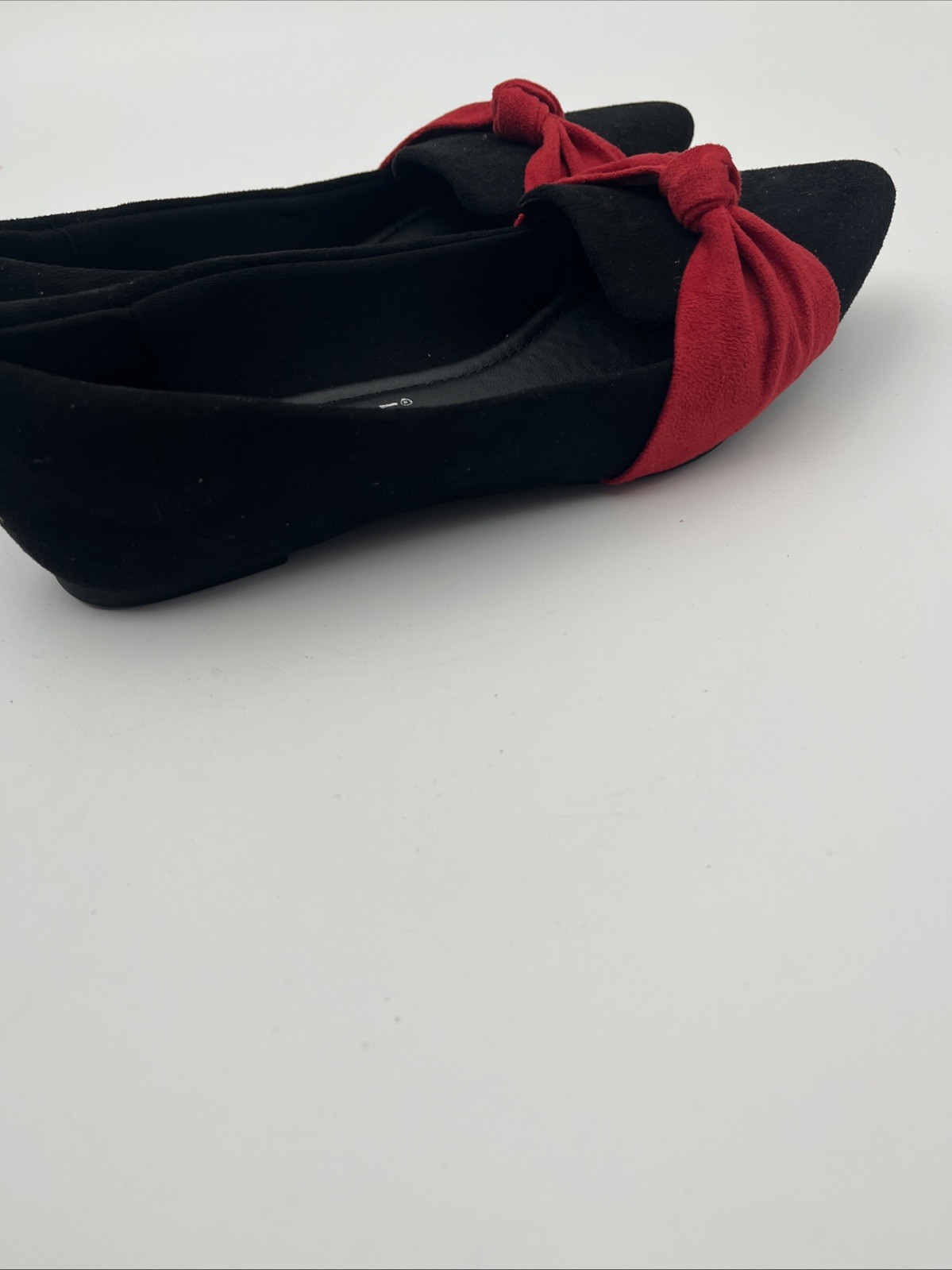 MUSSHOE Flat Shoes for Women Memory Foam Comfortable Pointed Toe Women Flats
