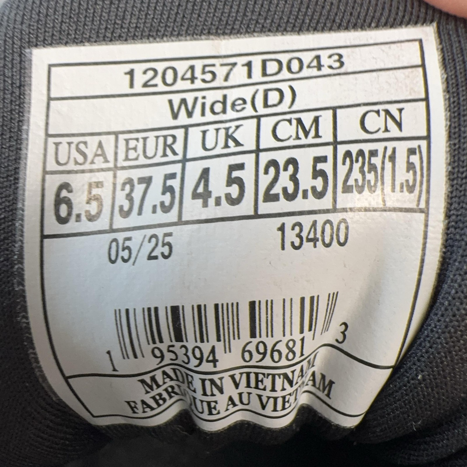 Brooks Ghost Max Running Shoes Womens Size 6.5D Black Wide 1204571D043