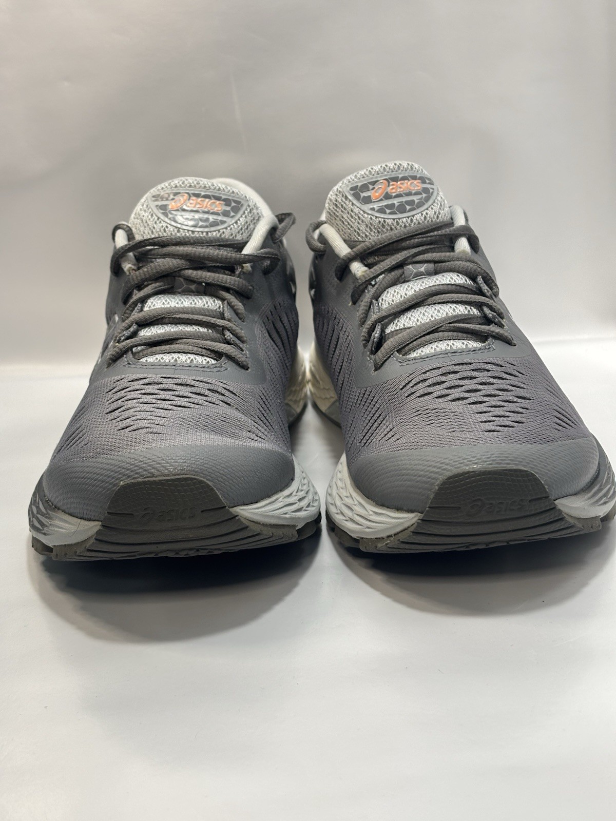 ASICS GelKayano 25 Running Womens Size 7.5 Grey Sneakers Athletic Shoes 1012A026