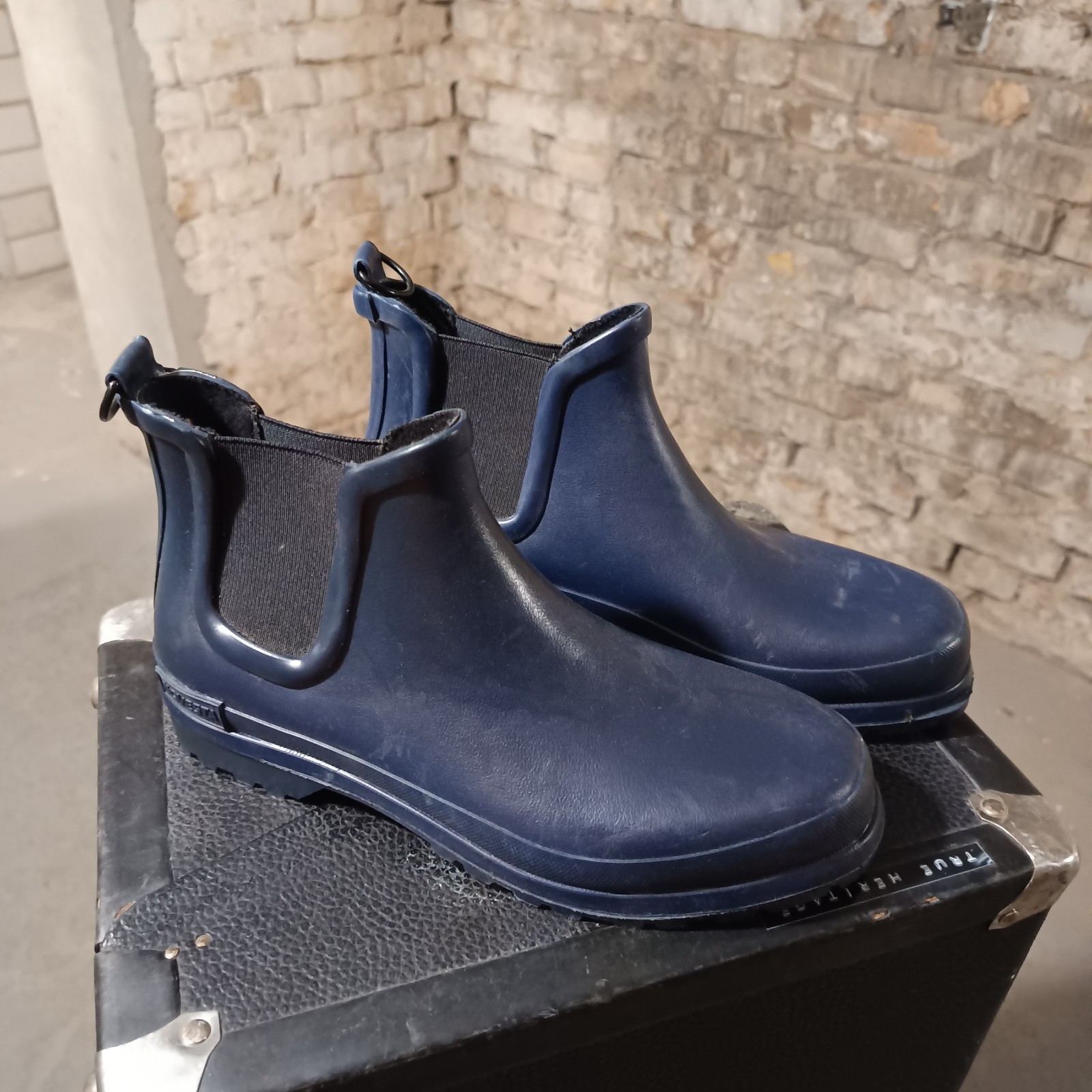 Novesta Chelsea Boot NAVY Size 38 Blue Wellies Made in EU