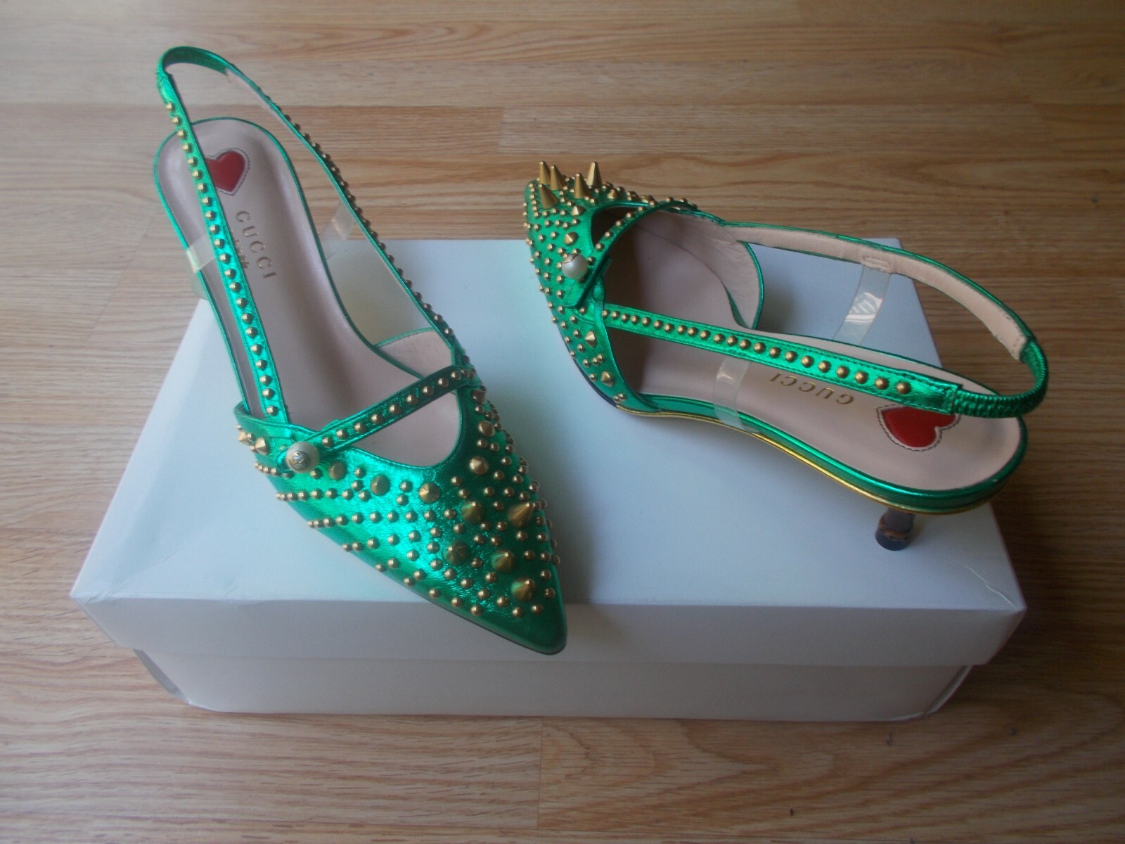 $1410 Gucci Unia Metallic Spike Studded Pearl Sandals Bamboo Heels 36 US 6 NEW