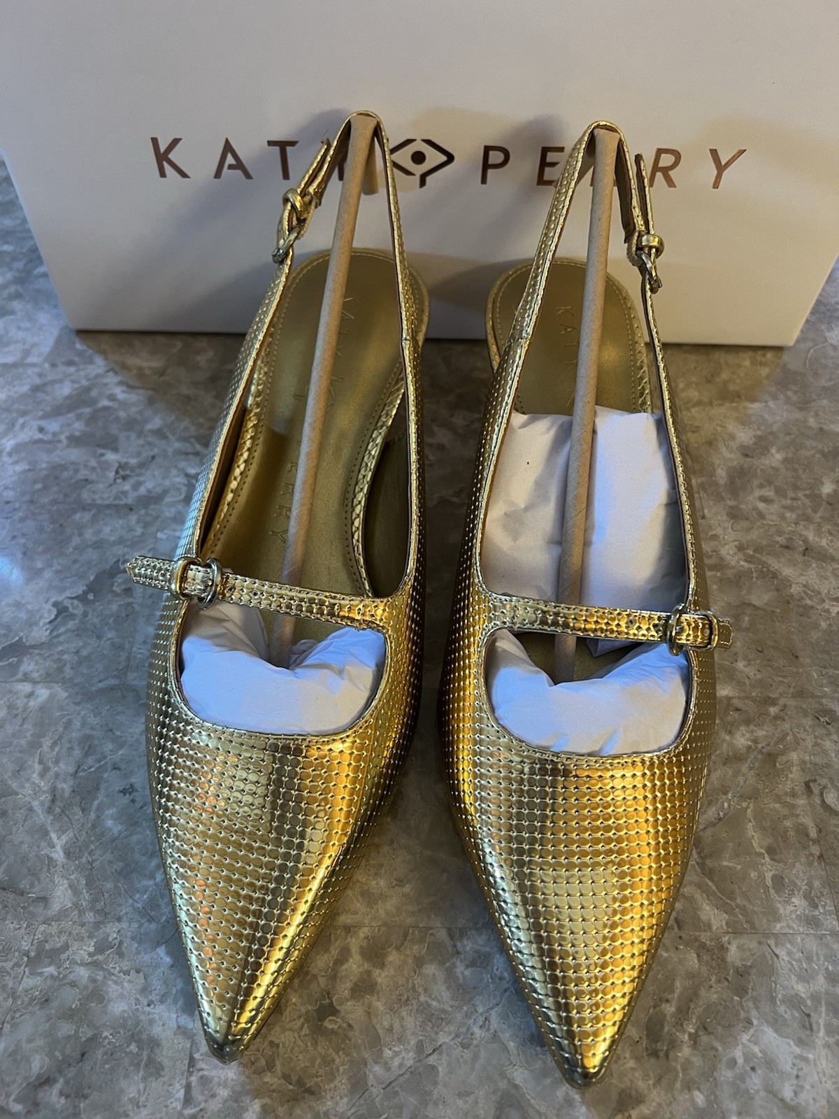 Katy Perry Micro Kitten Heel Sling Back Gold Women’s Size 9 NEW Casual Buckle ..
