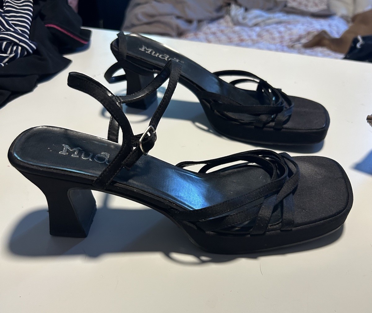 Vintage MUDD Short Heeled Sandals Black Size 10 Womens Y2k 2000s