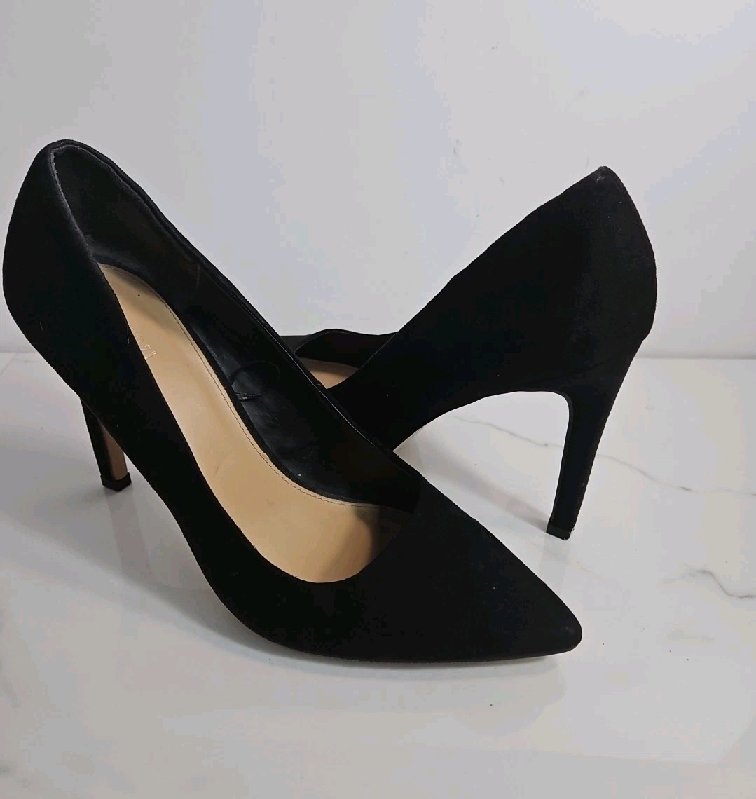 Forever 21 black Faux Suede Textile 4″ Heels Slip-On Shoes 8