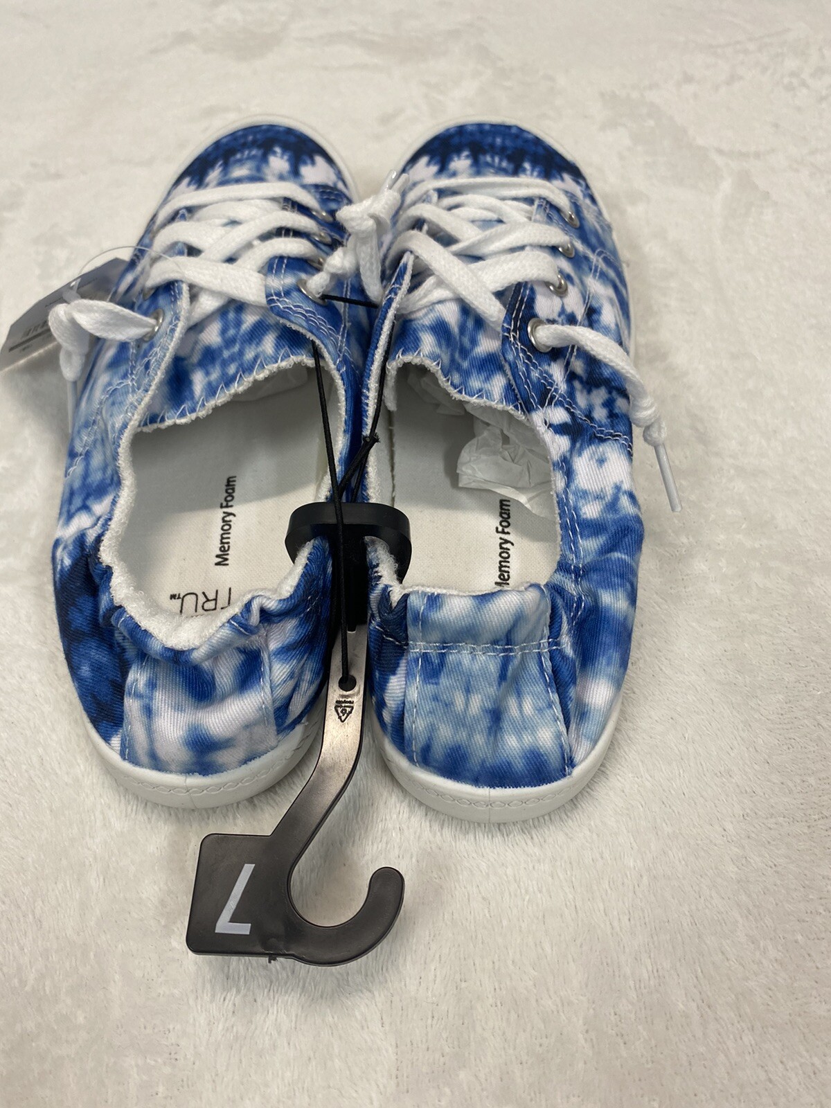 Tie Dye Women’s Scrunch-back Sneakers Shoes Blue White Memory Foam Comfort Sz 7