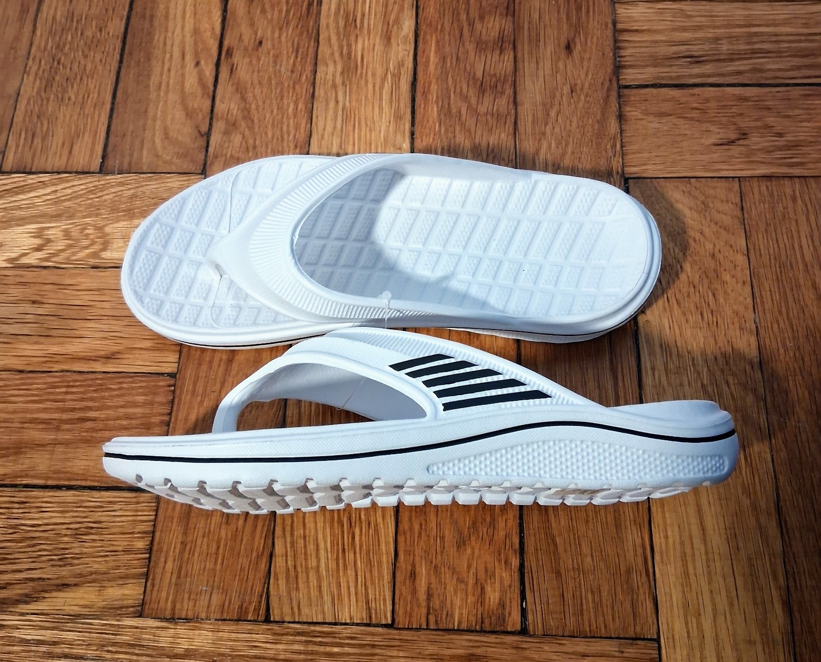 New Women’s Stylish Flip Flop Comfort Sandals in 6 Colors