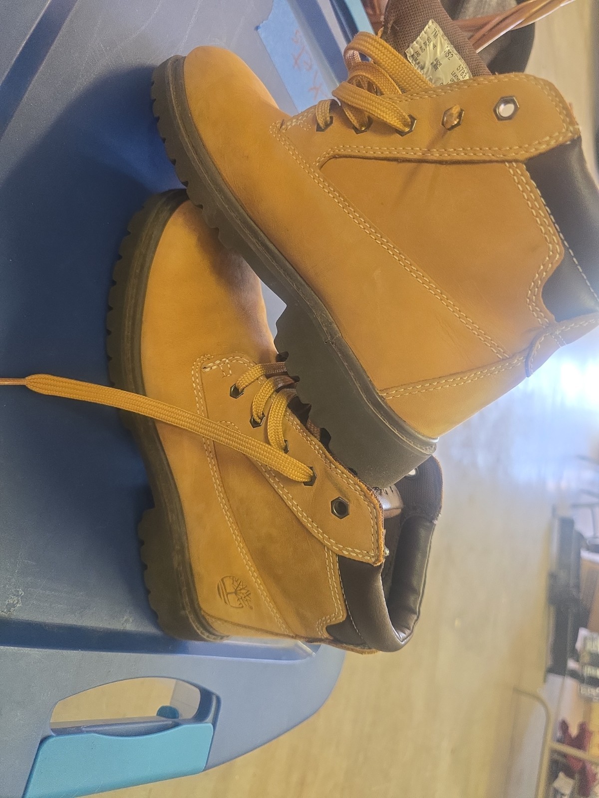 Timberland Ankle Cut Woman’s Boots US Size 7M