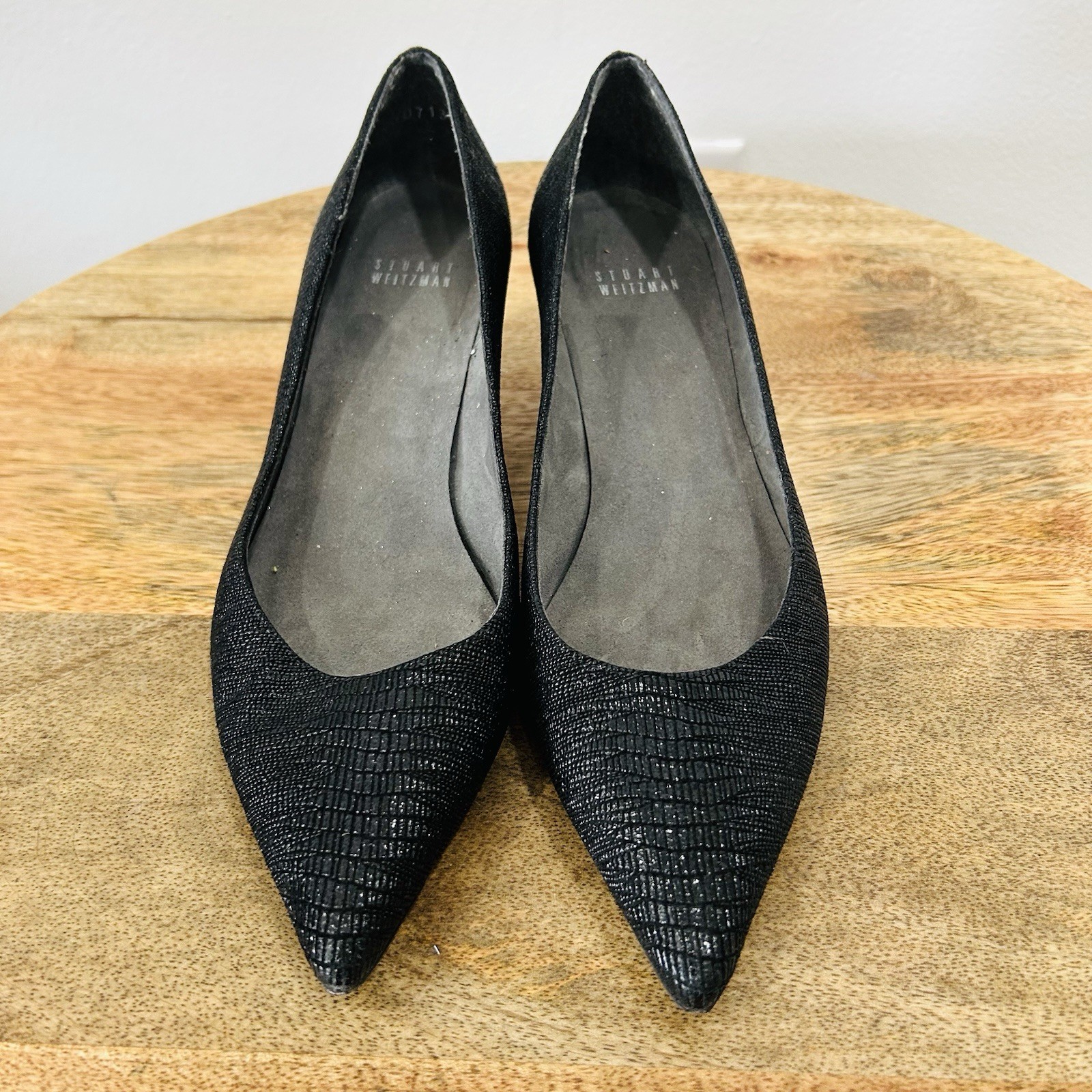 Vintage 1990s Black Stuart Weitzman Textured Poco Kitten Heels Size 8.5