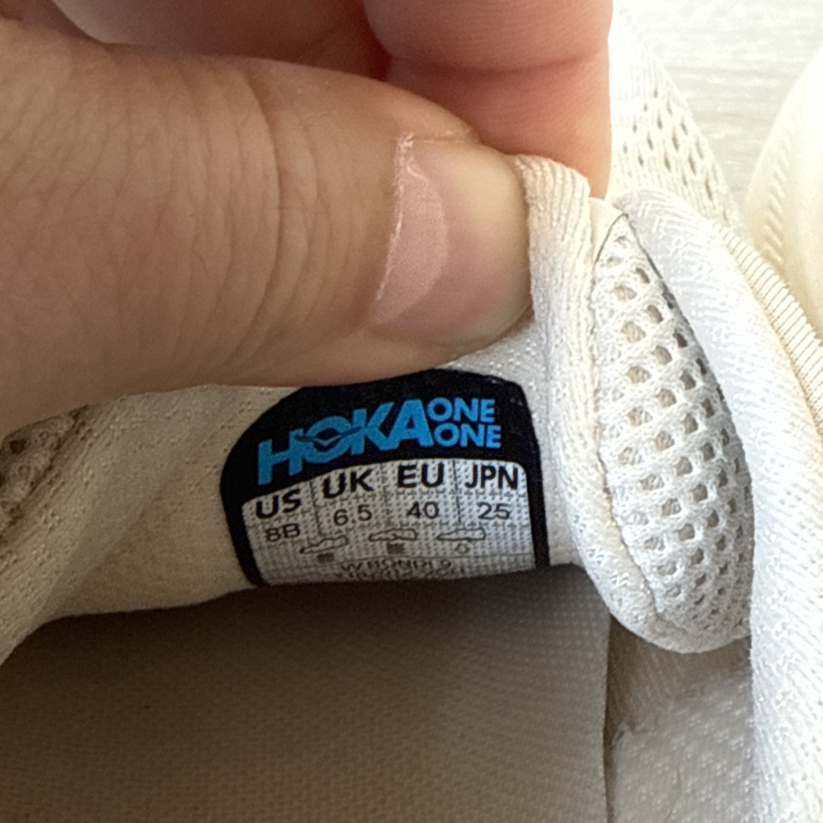 Hoka One One Bondi 9 Womens 8 Running Shoes Sneakers Light Pink Rose Gold Walk